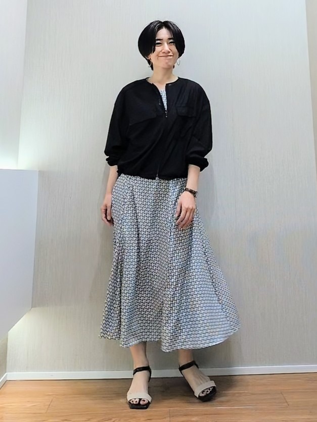 ミズタさんの「UNTITLED｜◆【洗える】シアーブルゾン」を使ったコーディネート