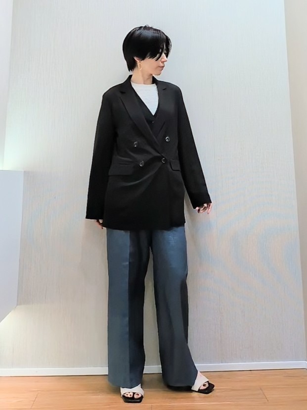 ミズタさんの「UNTITLED｜◆【セットアップ可/接触冷感/通気性】ドライシアーダブルジャケット」を使ったコーディネート