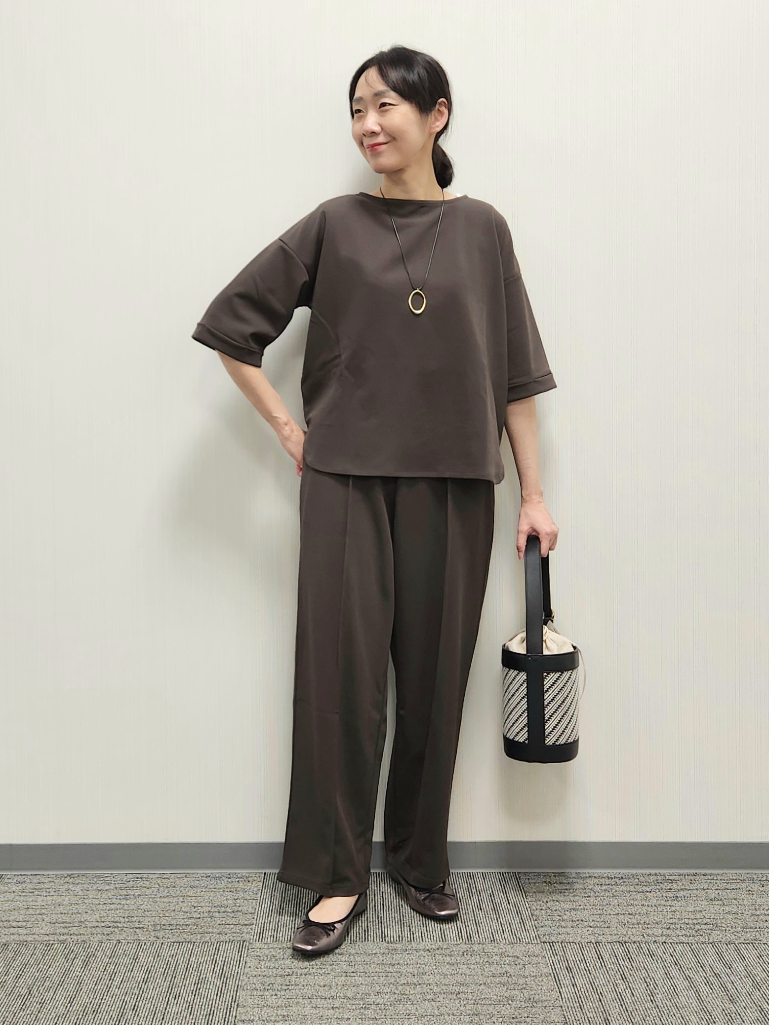 naraさんの「Dessin｜【洗える】ミドル丈シアーカーディガン」を使ったコーディネート