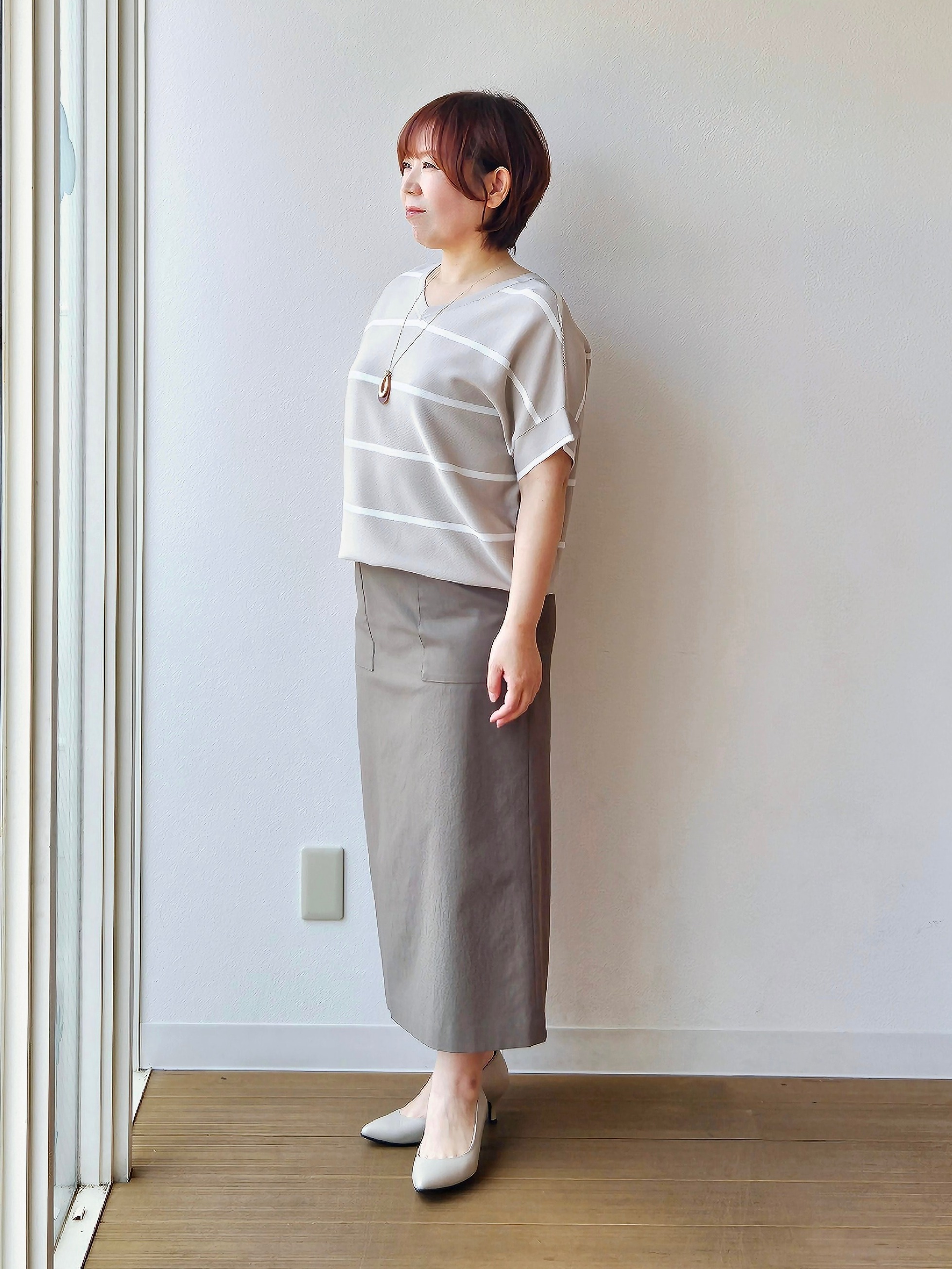 やじまさんの「UNTITLED｜【11色展開/体型カバー】前後2WAYフレンチスリーブニット」を使ったコーディネート