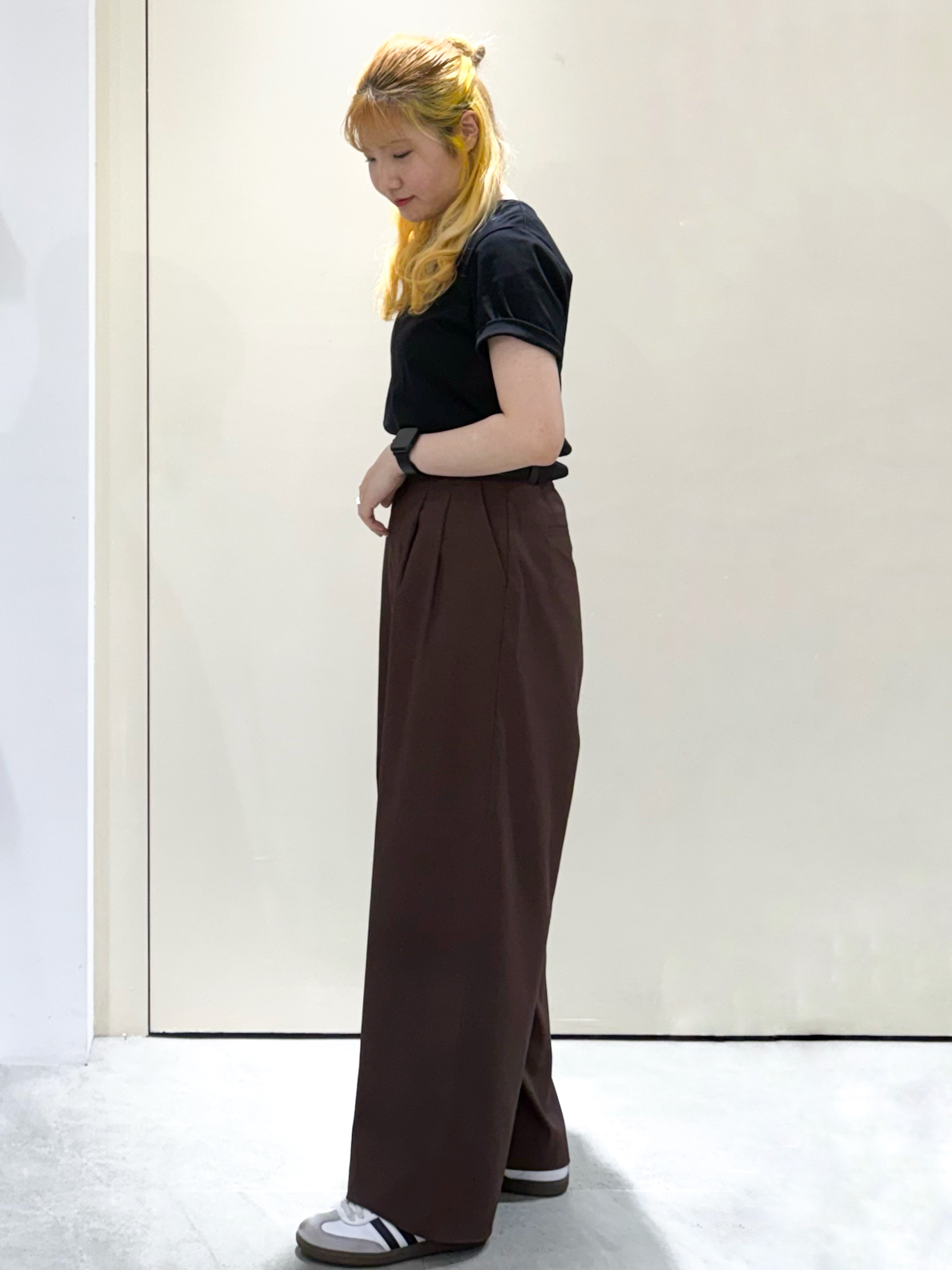 sayaさんの「OPAQUE.CLIP｜オーガニックコットン混ベーシックTシャツ【洗濯機OK】《SS～LL》」を使ったコーディネート