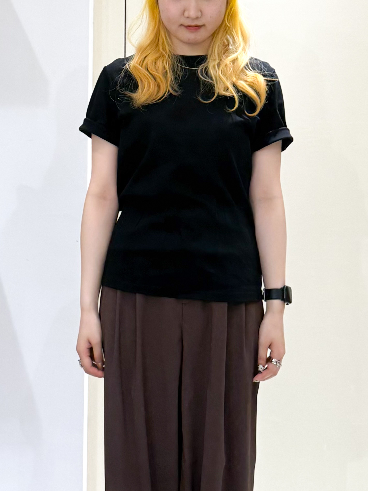 sayaさんの「OPAQUE.CLIP｜オーガニックコットン混ベーシックTシャツ【洗濯機OK】《SS～LL》」を使ったコーディネート