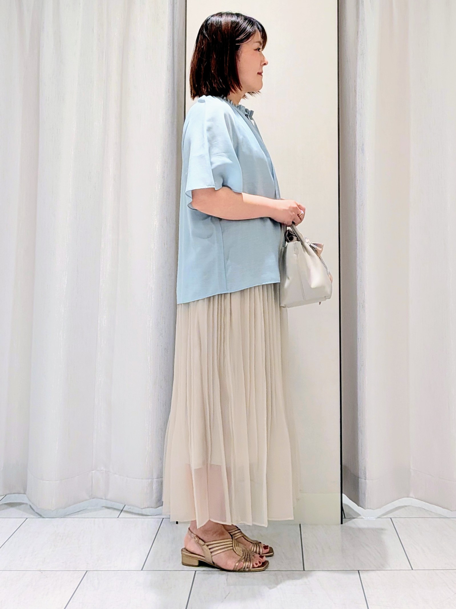 Onumaさんの「UNTITLED｜【シアー/首元フリル】シルキーシフォンブラウス」を使ったコーディネート