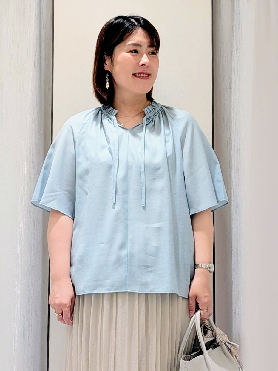 Onumaさんの「UNTITLED｜【シアー/首元フリル】シルキーシフォンブラウス」を使ったコーディネート