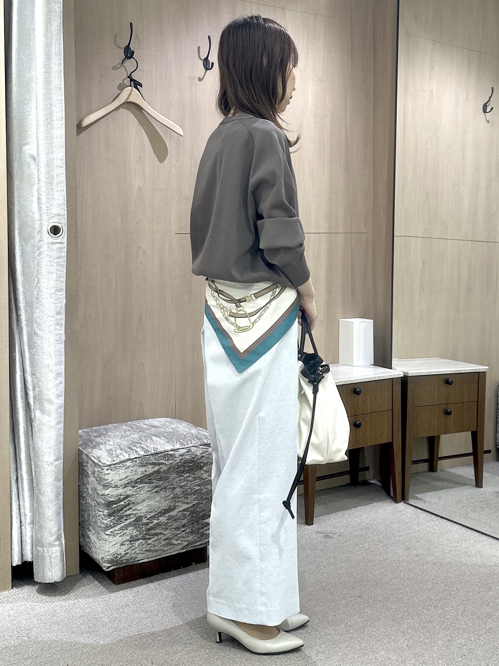 Miwaさんの「UNTITLED｜【アンサンブル可/日除け・冷房対策】シアーレーヨンZIPカーディガン」を使ったコーディネート