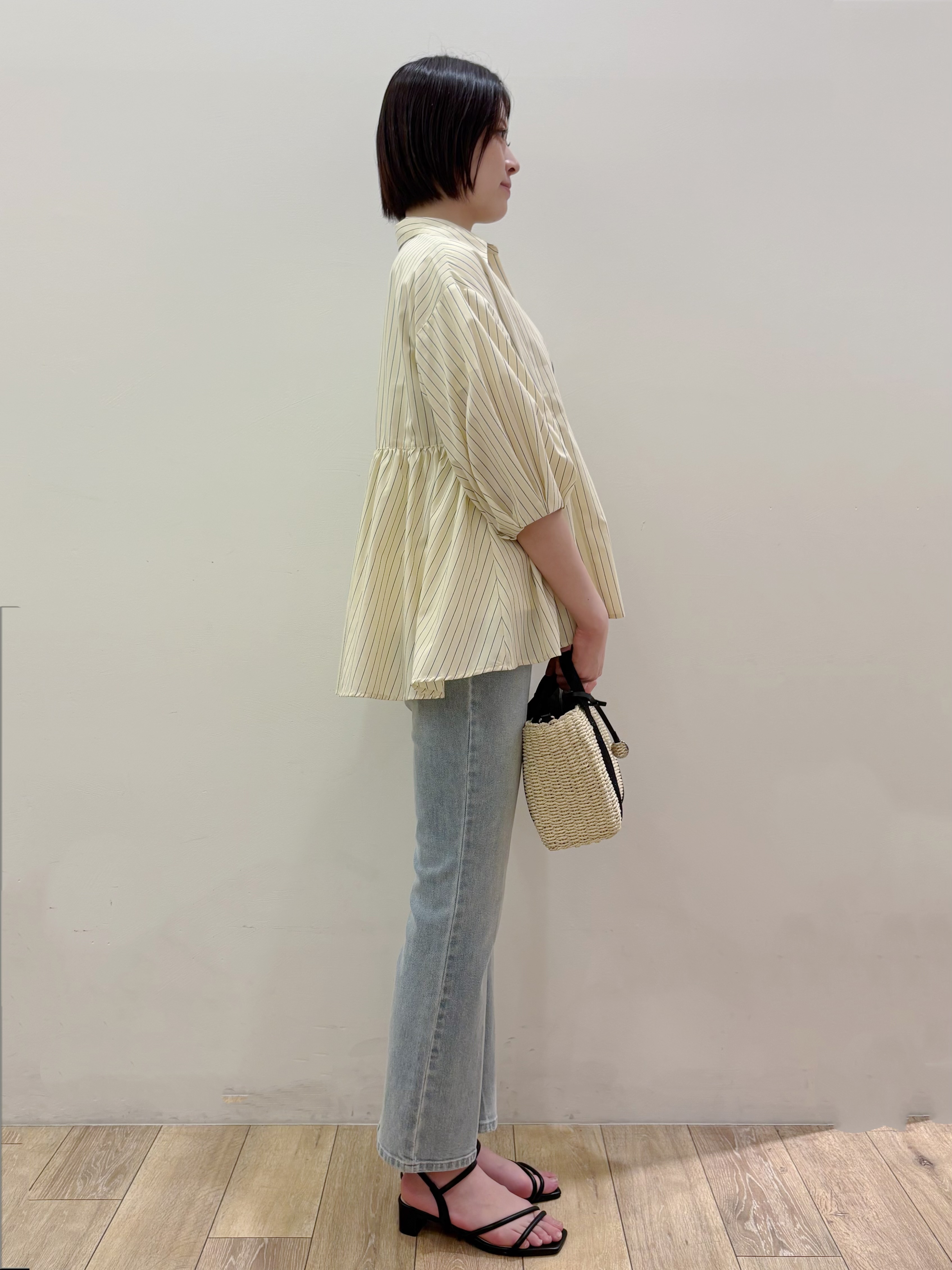 RINさんの「OPAQUE.CLIP｜スキッパーペプラムブラウス【洗濯機OK】」を使ったコーディネート