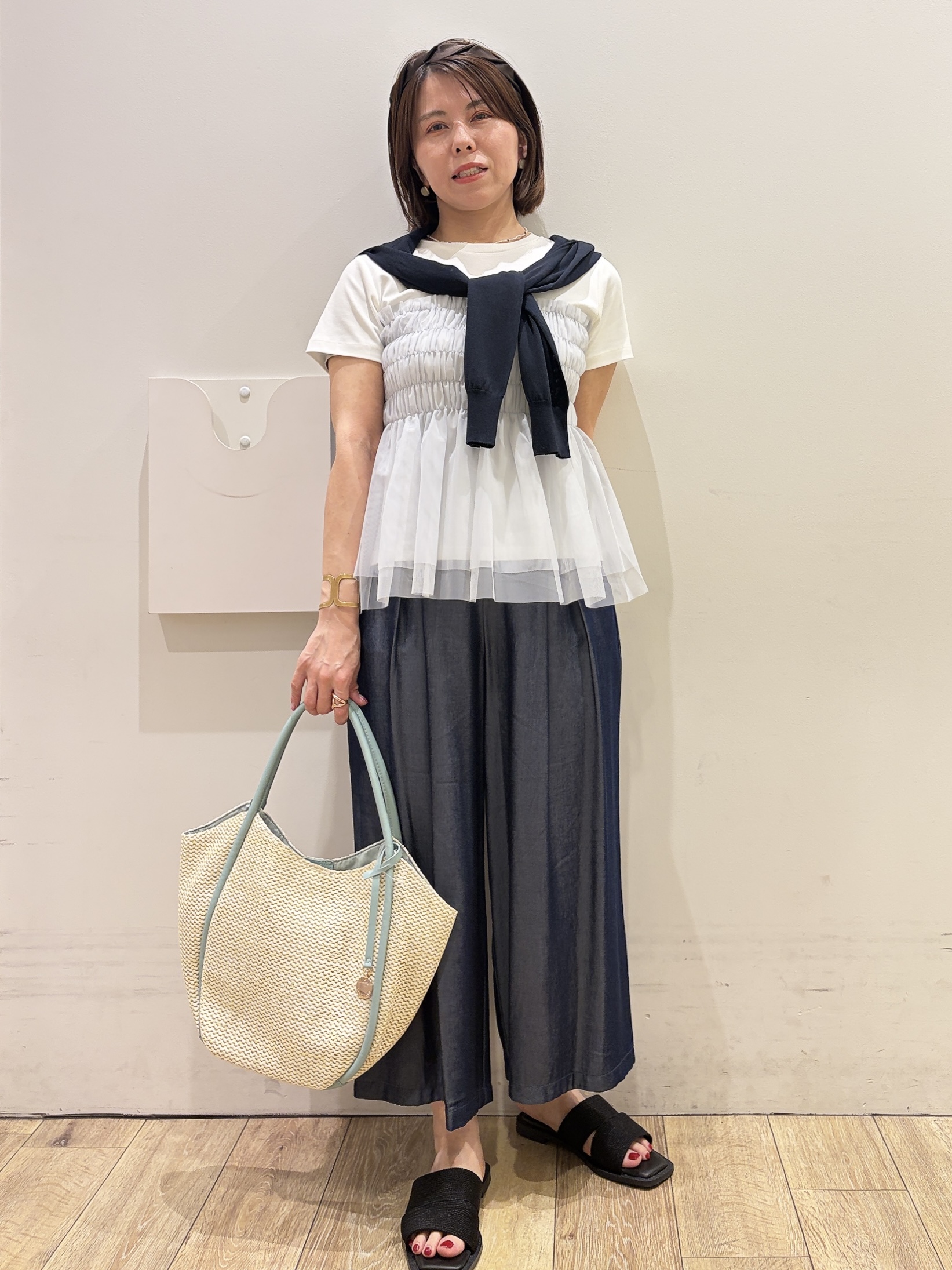 YUKOさんの「index｜サテンねじりデザインカチューシャ」を使ったコーディネート