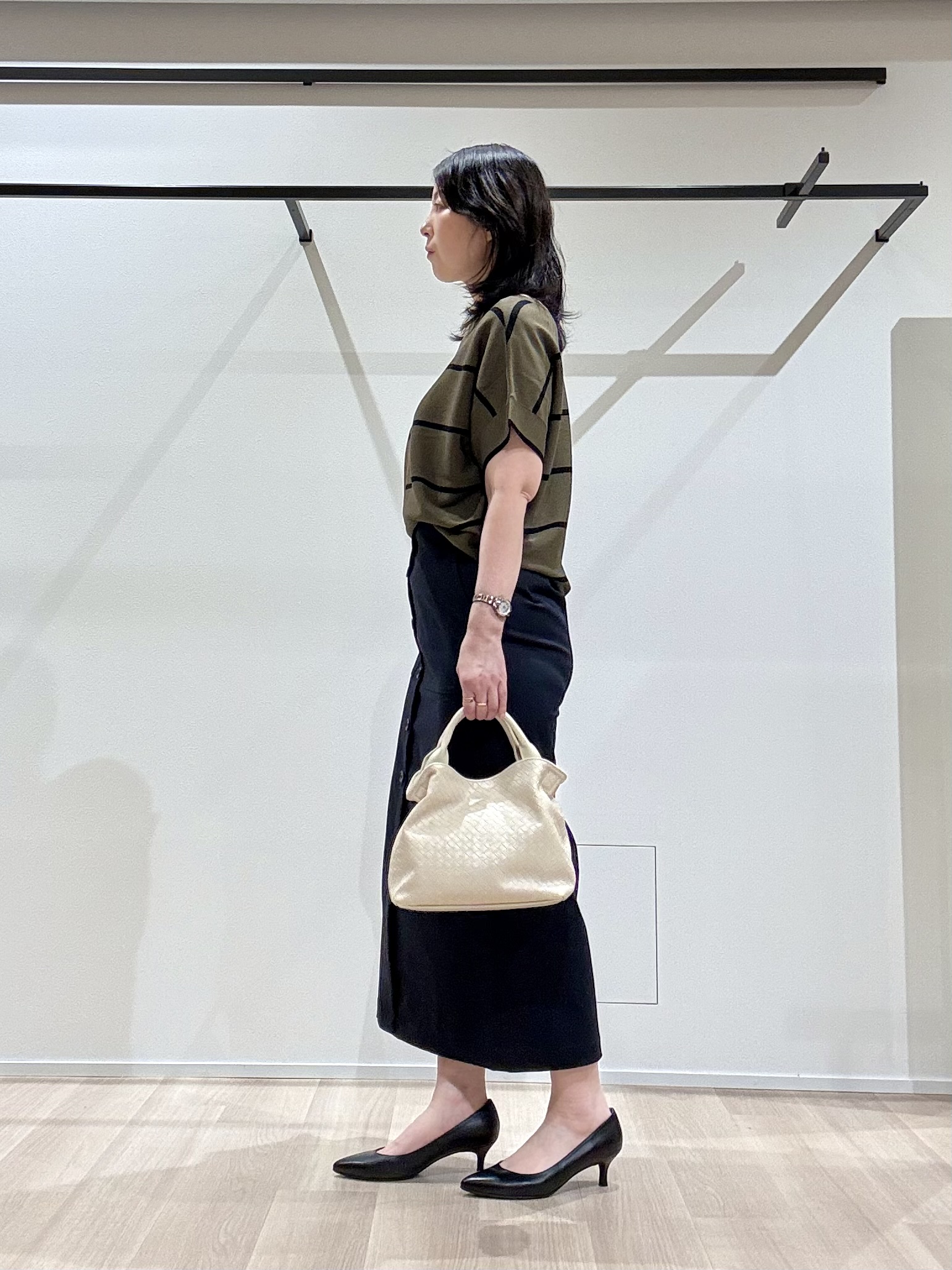 yさんの「UNTITLED｜【11色展開/体型カバー】前後2WAYフレンチスリーブニット」を使ったコーディネート