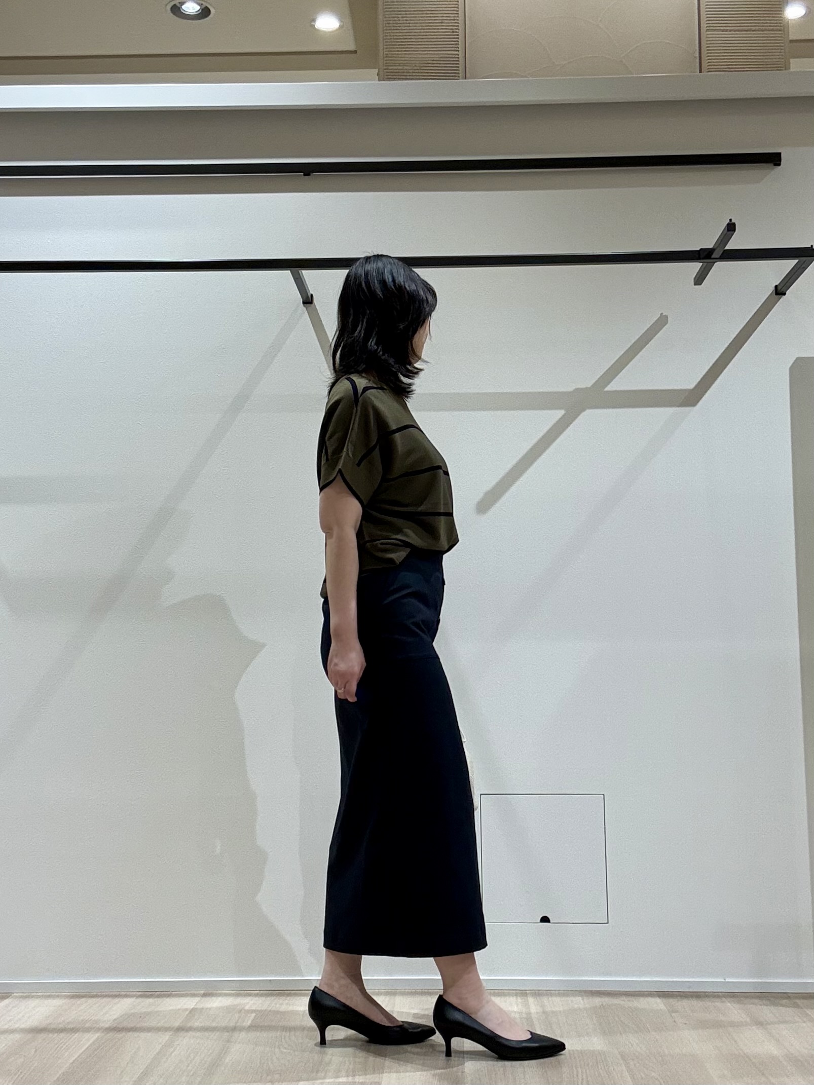 yさんの「UNTITLED｜【11色展開/体型カバー】前後2WAYフレンチスリーブニット」を使ったコーディネート