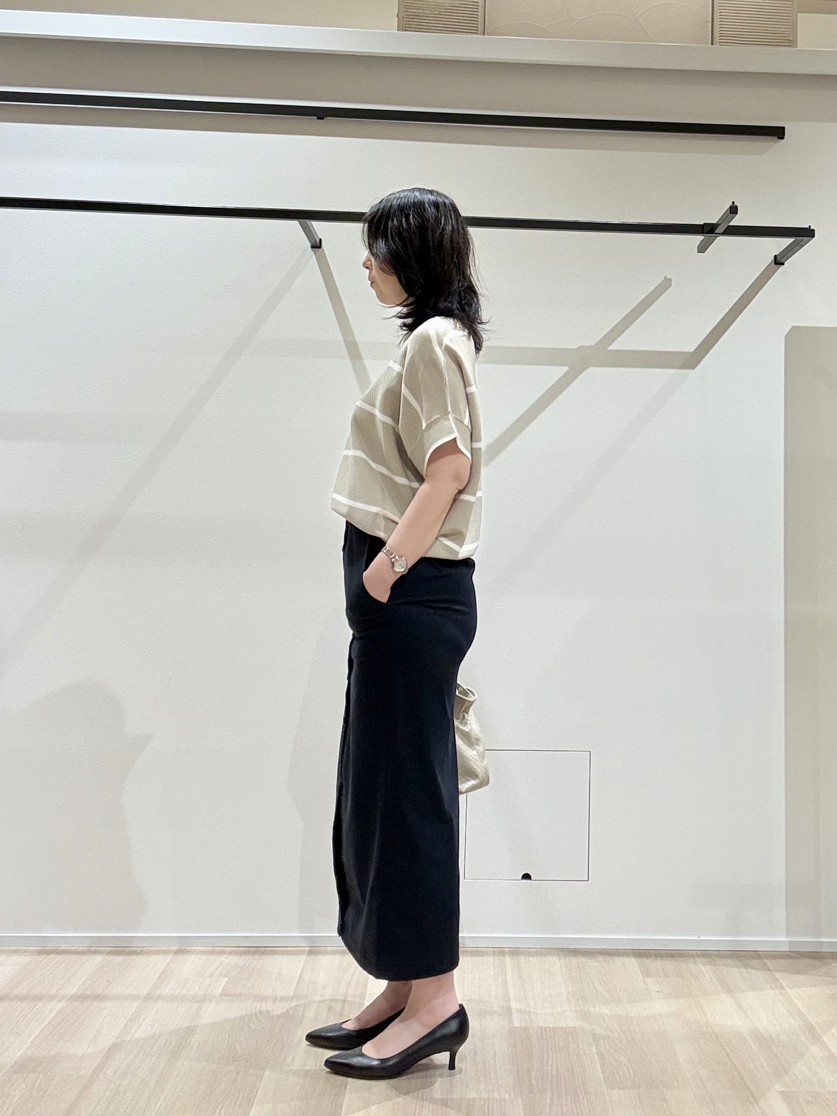 yさんの「UNTITLED｜【11色展開/体型カバー】前後2WAYフレンチスリーブニット」を使ったコーディネート