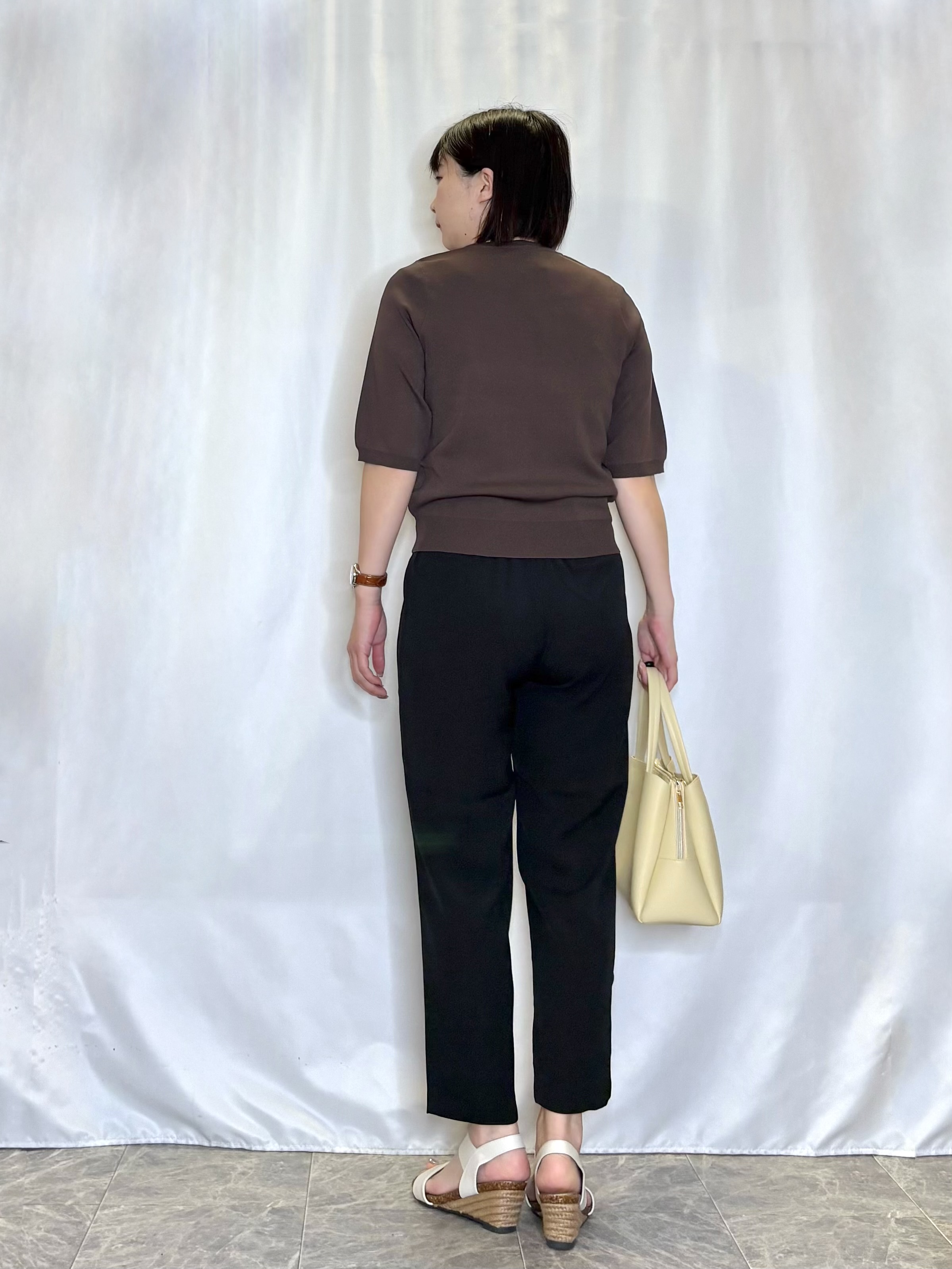 ネリさんの「SHOO･LA･RUE｜【毎日洗える/S-LL/UV】上半身すっきり 二の腕見せない5分袖ニット」を使ったコーディネート