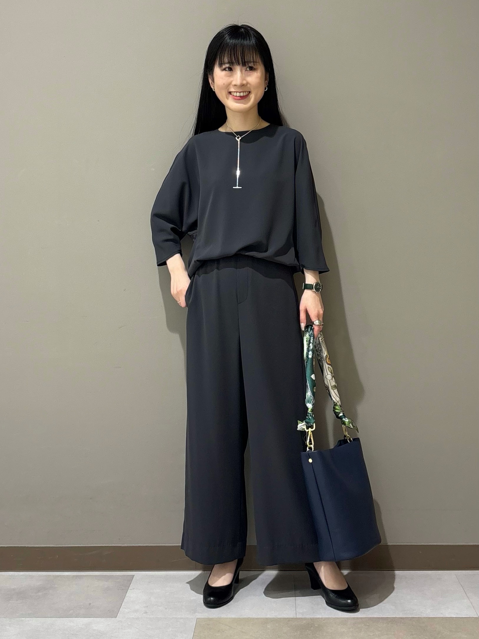 KEIKOさんの「INDIVI｜【接触冷感／透湿／着る日傘】ドルマンダブルジャケット」を使ったコーディネート