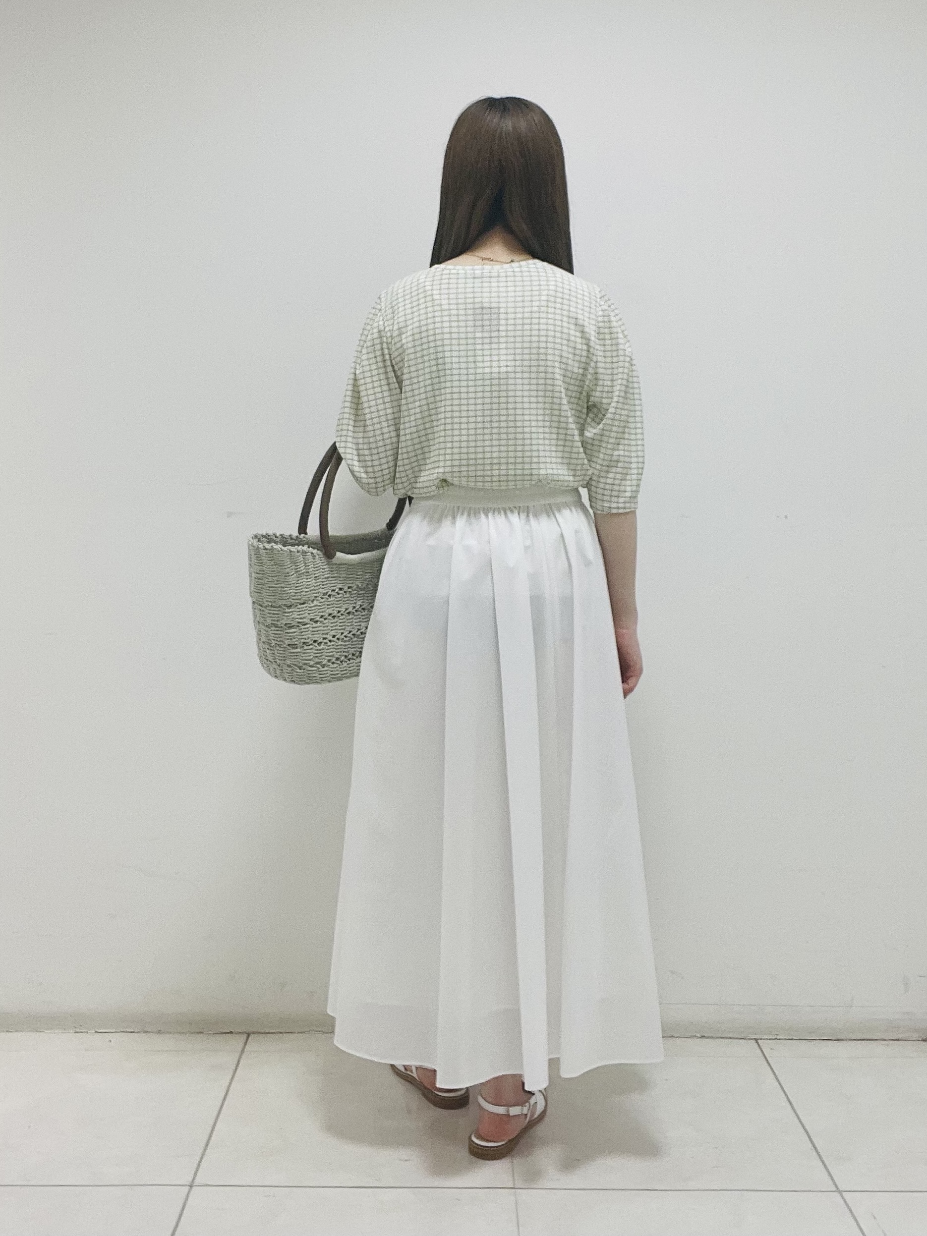 mさんの「INDIVI｜【UVケア／吸汗速乾】チェック柄タックボリュームスリーブトップス」を使ったコーディネート