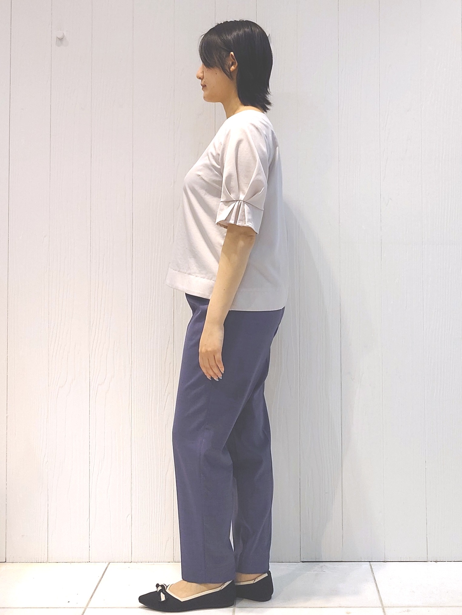 haruさんの「index｜【接触冷感／吸水速乾】タックパフスリーブブラウス《防シワ／洗濯機OK／XS～3L／8col》」を使ったコーディネート