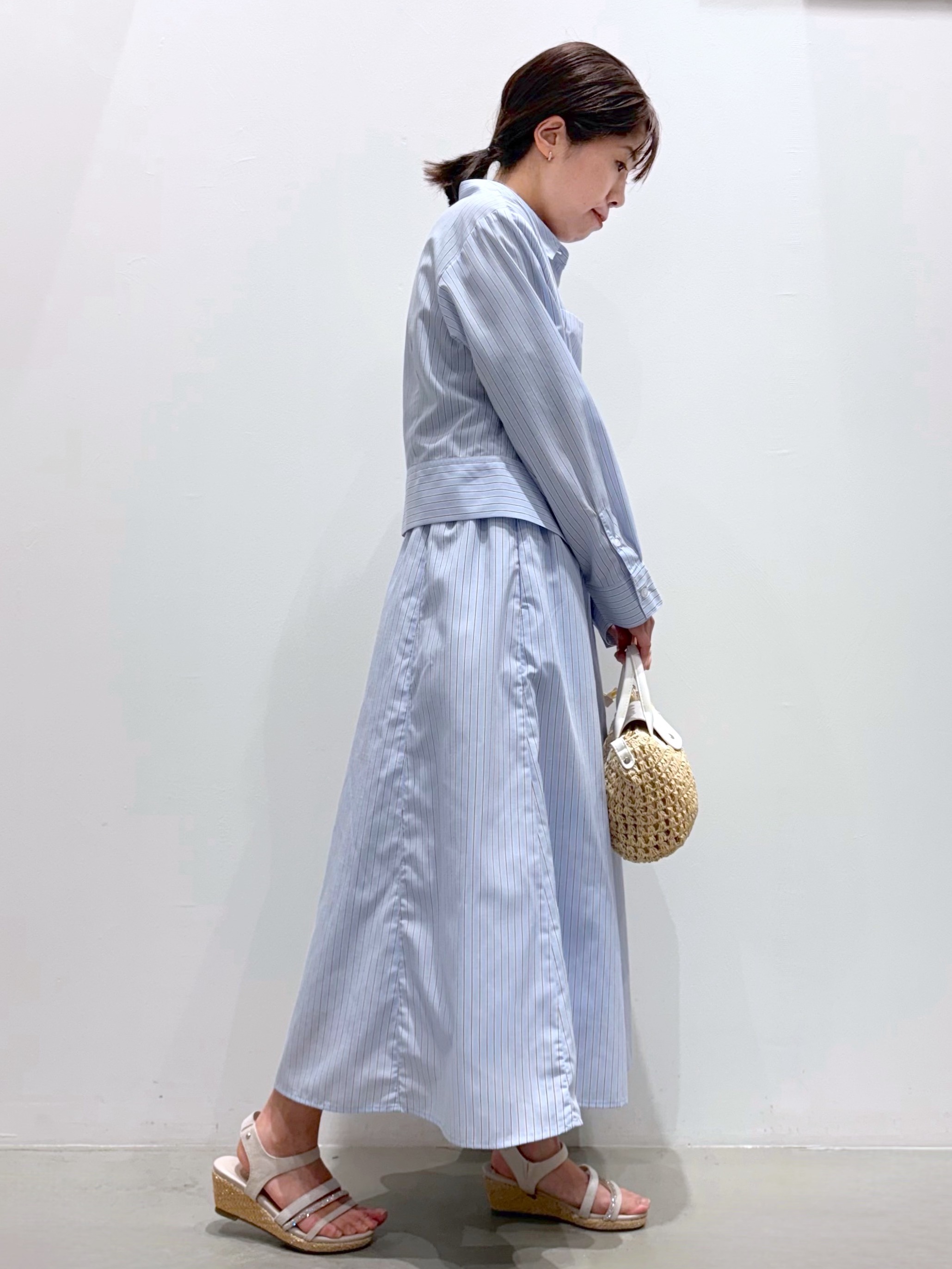 ＷＡさんの「grove｜【イージーケア】麻混クロップドシャツ」を使ったコーディネート