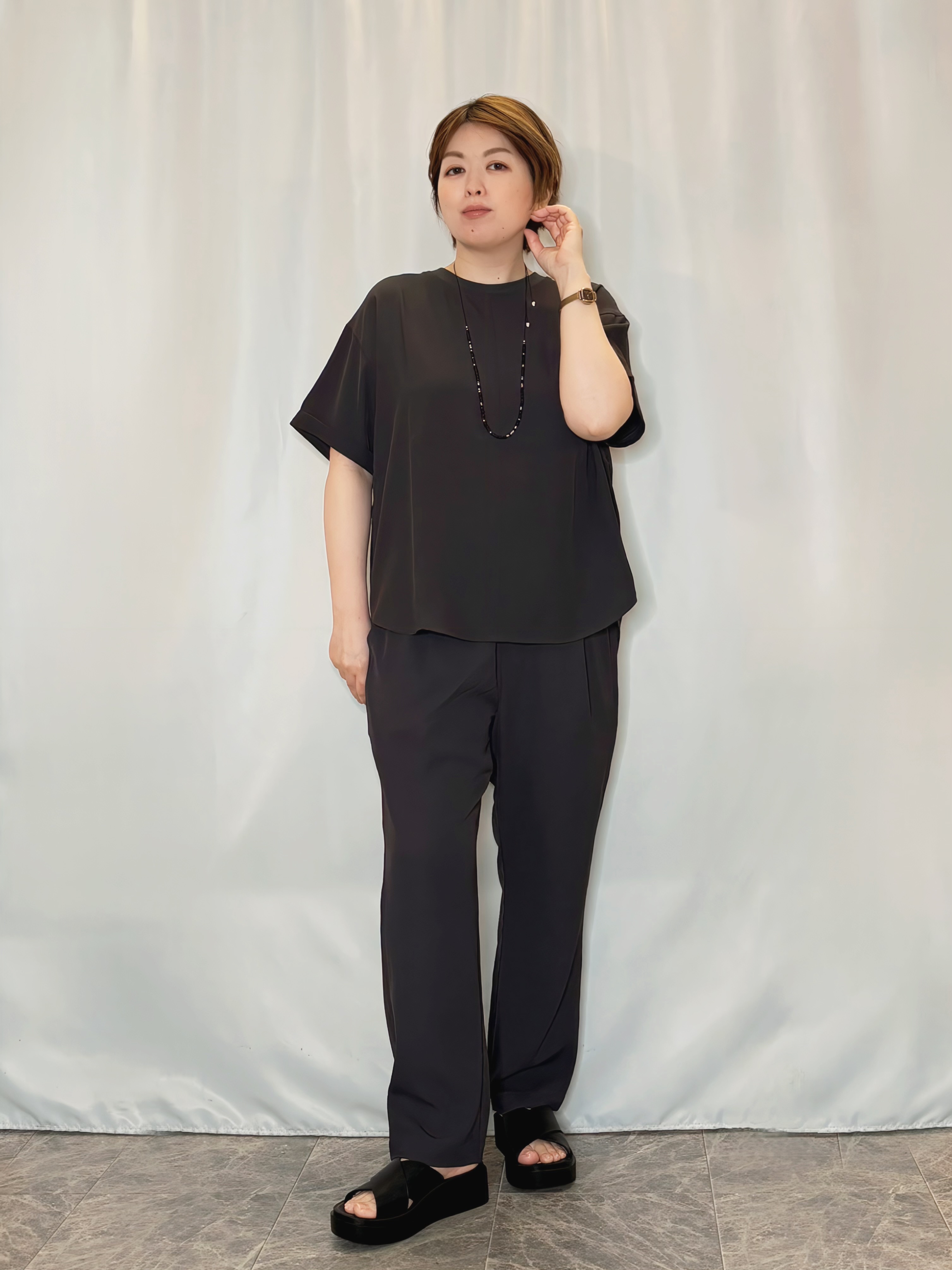 たみさんの「SHOO･LA･RUE｜【UV/S-LL/セットアップ可】やみつきになる肌触り さらさらぷるんトップス」を使ったコーディネート