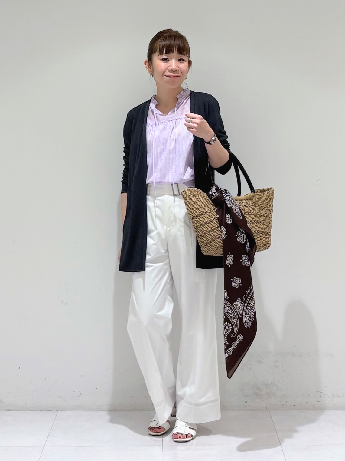 tsuyuさんの「INDIVI｜リネン調ペーズリースカーフ」を使ったコーディネート