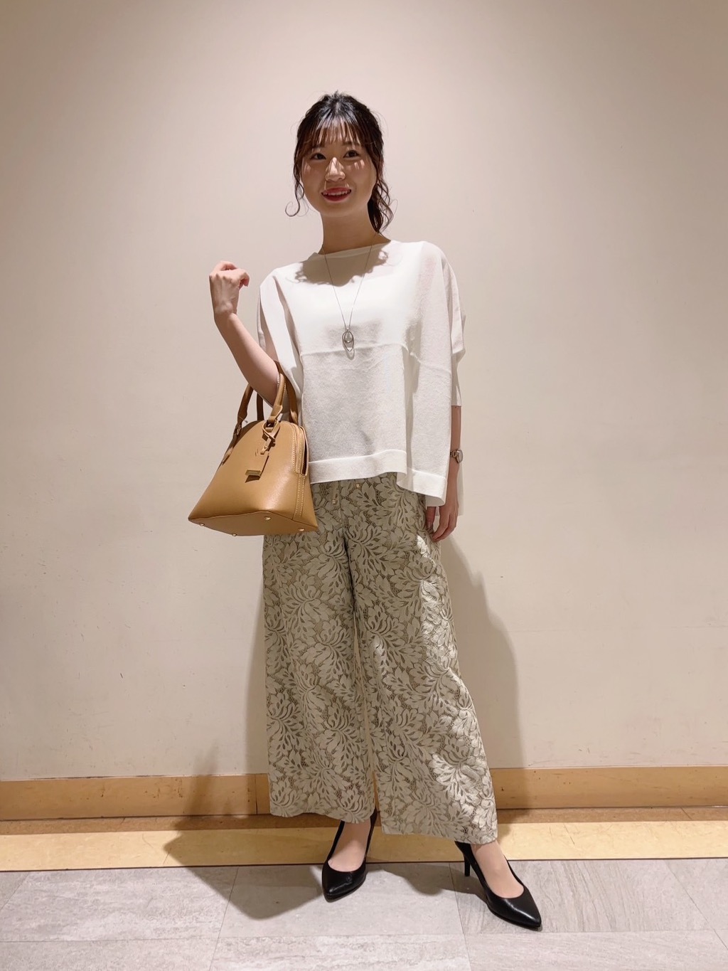 ユナさんの「UNTITLED｜【アンサンブル可/洗える】シアーレーヨンニット」を使ったコーディネート