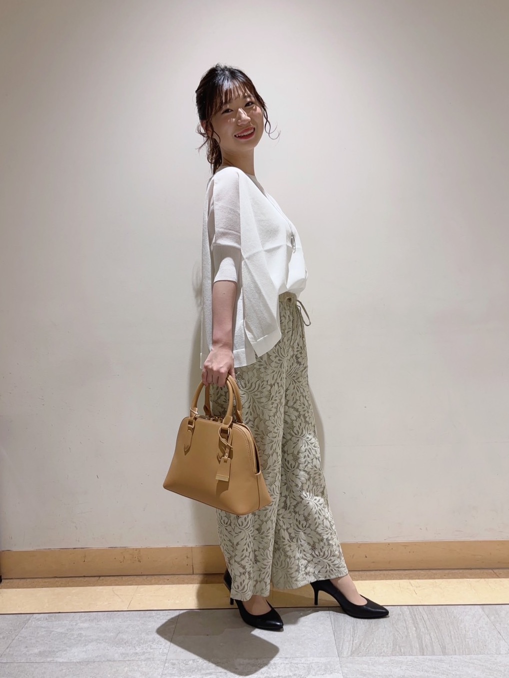 ユナさんの「UNTITLED｜【アンサンブル可/洗える】シアーレーヨンニット」を使ったコーディネート