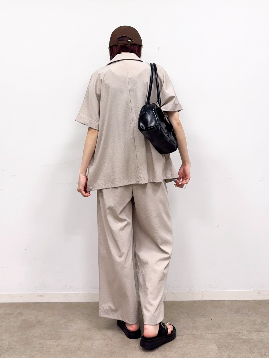 𝐜𝐡𝐢𝐤𝐚さんの「SHOO･LA･RUE｜【高レビュー/洗濯機可/セットアップ可】軽凛(かろりん) 半袖ジャケット」を使ったコーディネート