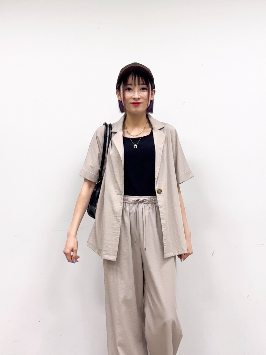 𝐜𝐡𝐢𝐤𝐚さんの「SHOO･LA･RUE｜【高レビュー/洗濯機可/セットアップ可】軽凛(かろりん) 半袖ジャケット」を使ったコーディネート