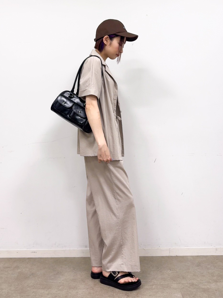 𝐜𝐡𝐢𝐤𝐚さんの「SHOO･LA･RUE｜【高レビュー/洗濯機可/セットアップ可】軽凛(かろりん) 半袖ジャケット」を使ったコーディネート