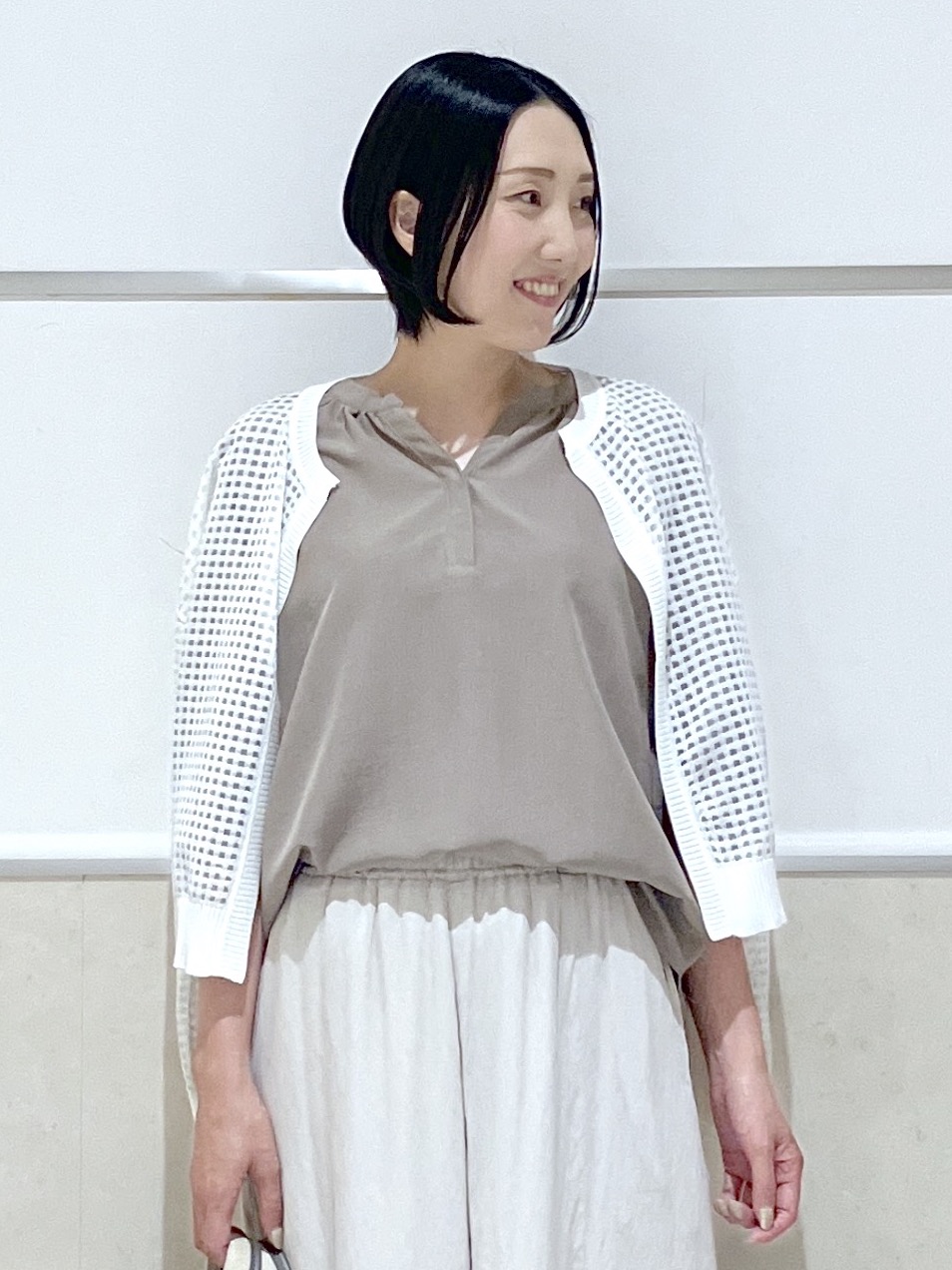 eriko さんの「Dessin｜【洗える】スキッパーライトブラウス」を使ったコーディネート