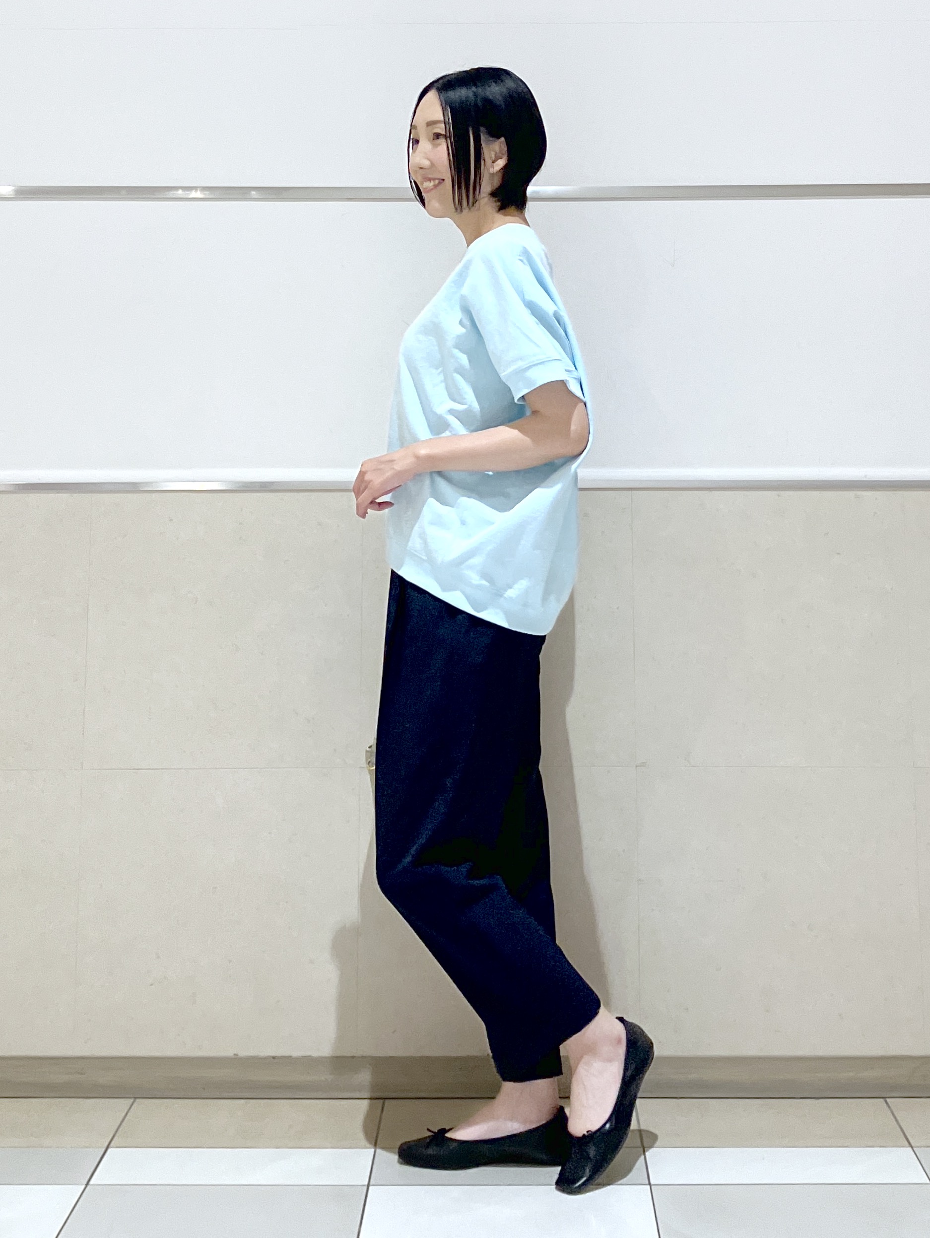 eriko さんの「Dessin｜【洗える】ミニ裏毛ドルマンスリーブプルオーバー」を使ったコーディネート