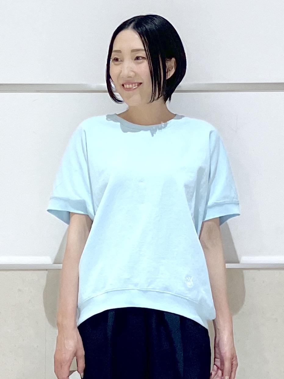 eriko さんの「Dessin｜【洗える】ミニ裏毛ドルマンスリーブプルオーバー」を使ったコーディネート