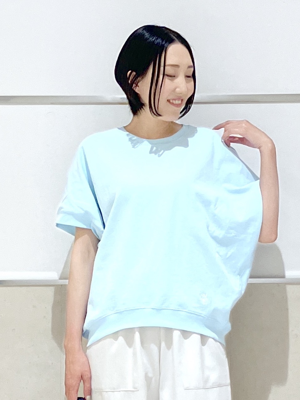 eriko さんの「Dessin｜【洗える】ミニ裏毛ドルマンスリーブプルオーバー」を使ったコーディネート