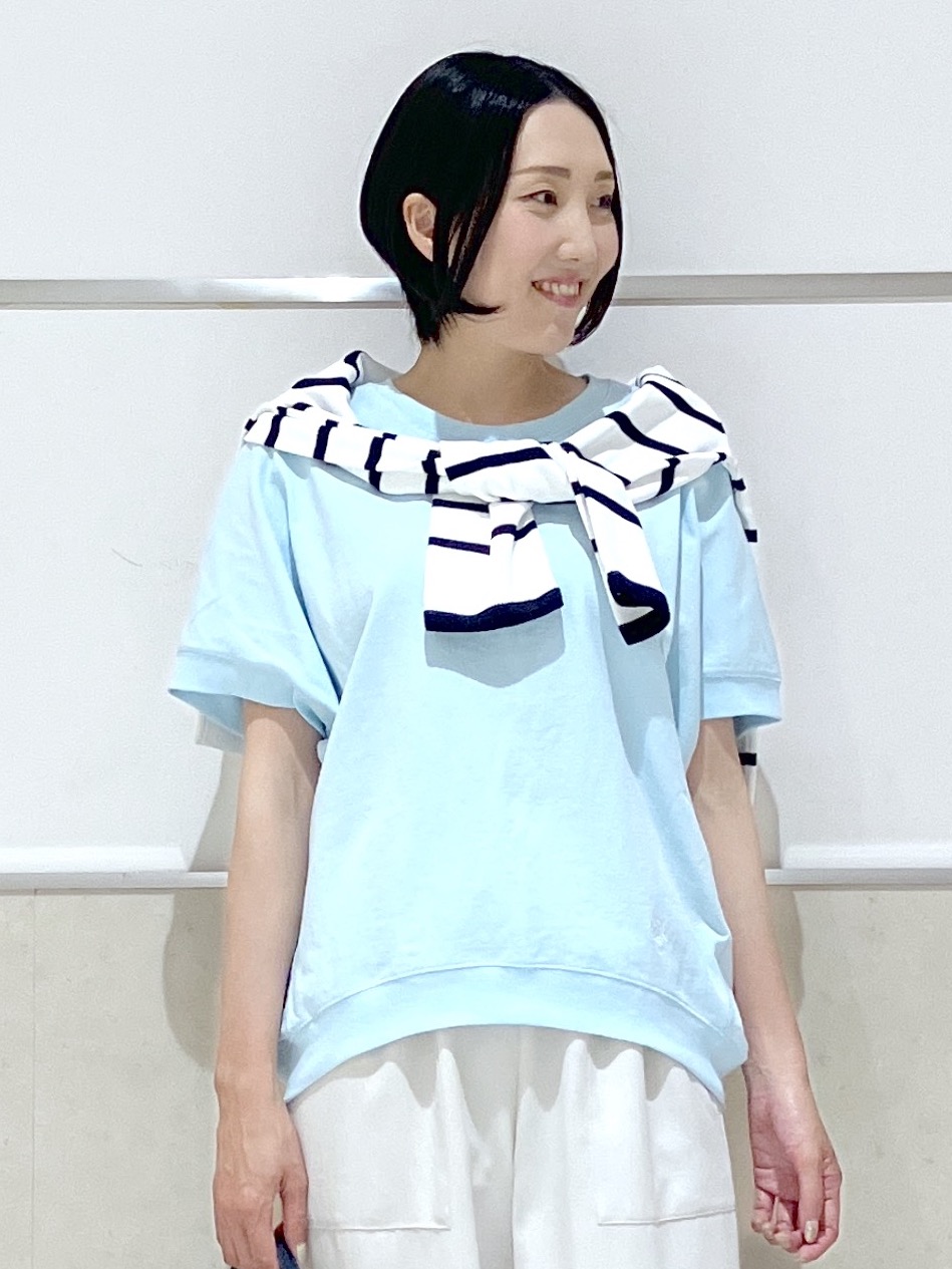 eriko さんの「Dessin｜【洗える】ミニ裏毛ドルマンスリーブプルオーバー」を使ったコーディネート