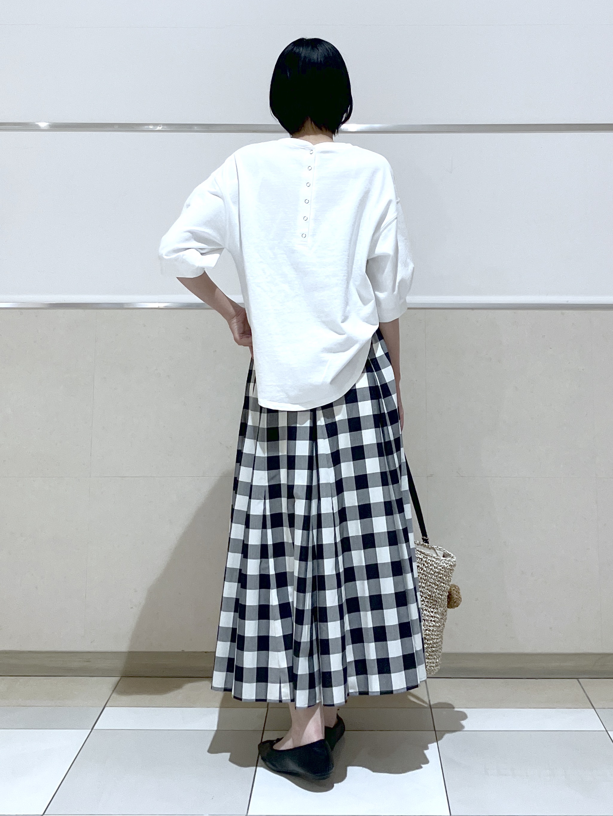eriko さんの「Dessin｜【360度可愛い】バックヘンリーカットソー5分袖」を使ったコーディネート