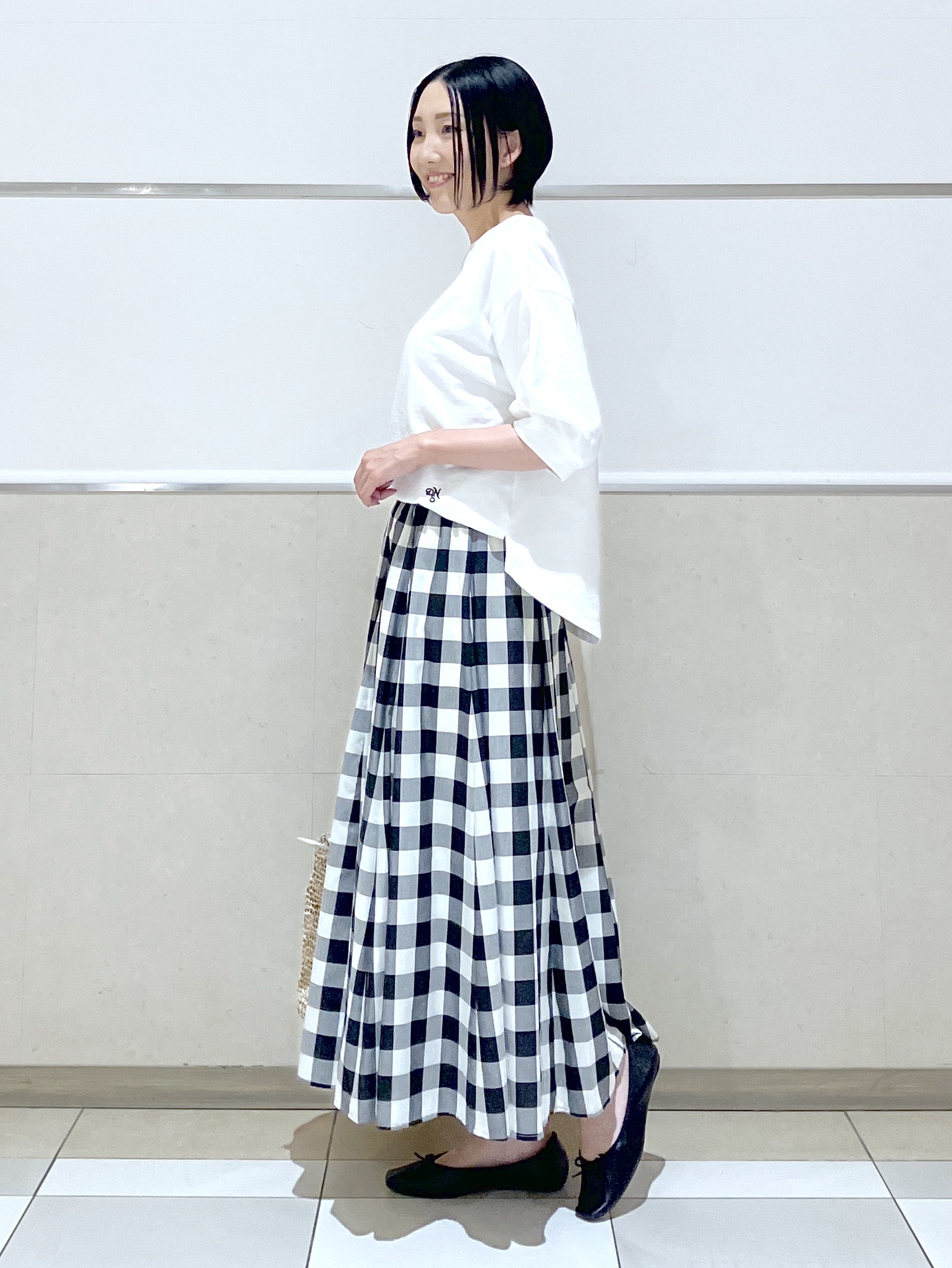 eriko さんの「Dessin｜【360度可愛い】バックヘンリーカットソー5分袖」を使ったコーディネート