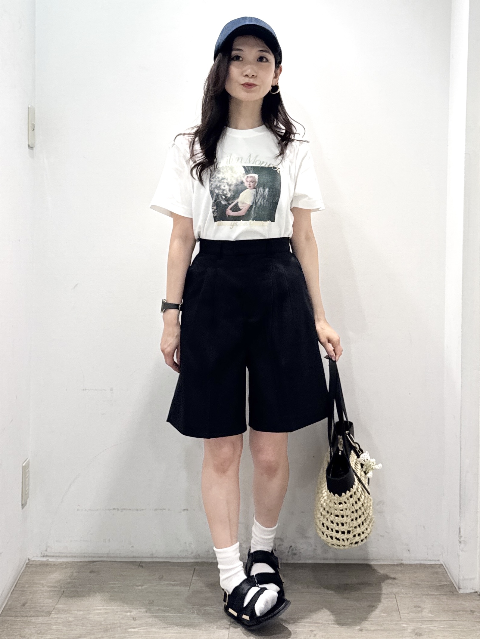 yuicciさんの「OPAQUE.CLIP｜ツイル2タックハーフパンツ【洗濯機OK】」を使ったコーディネート