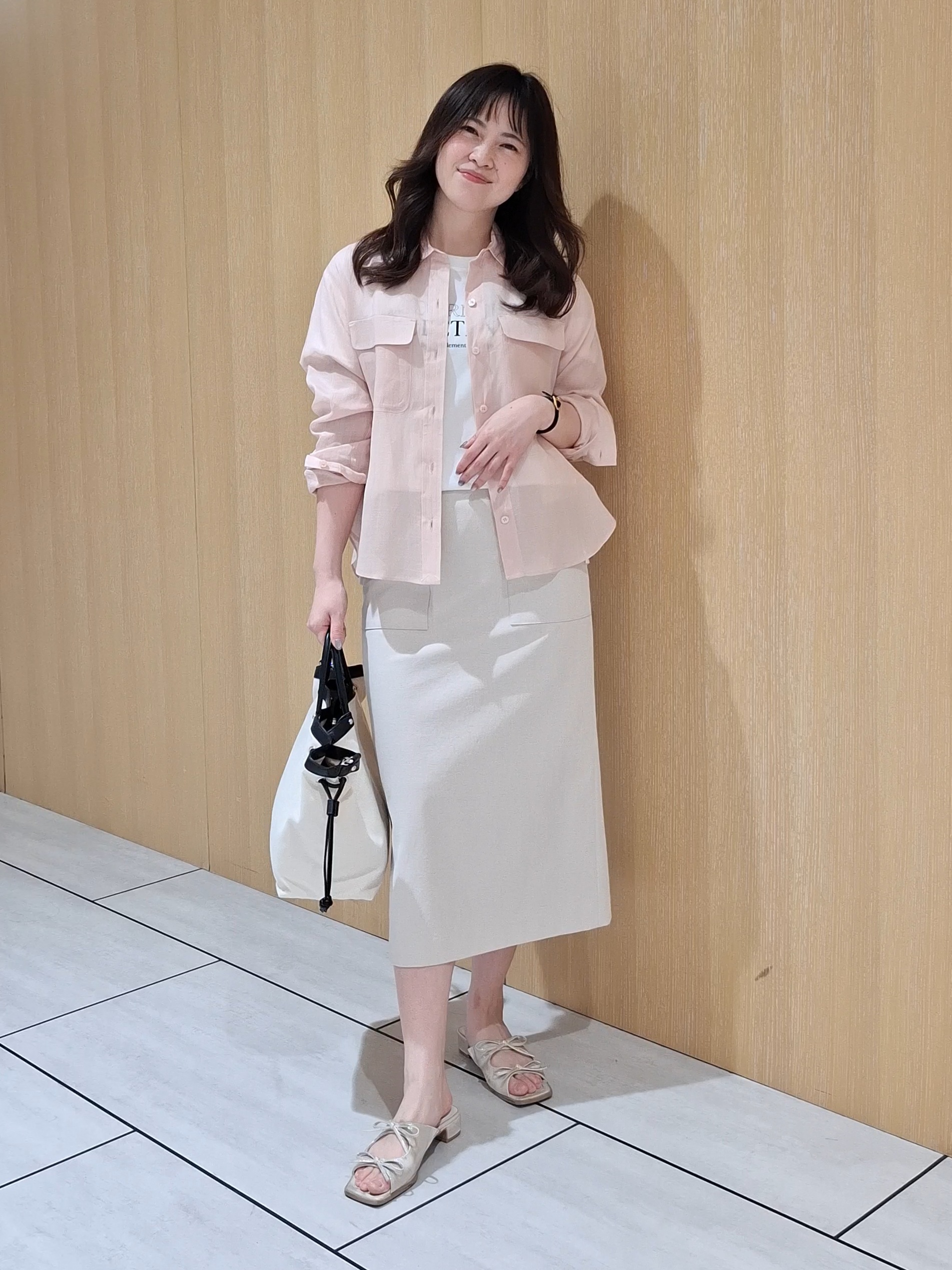 YuKaRiさんの「UNTITLED｜【接触冷感】ドライタッチシャツ」を使ったコーディネート