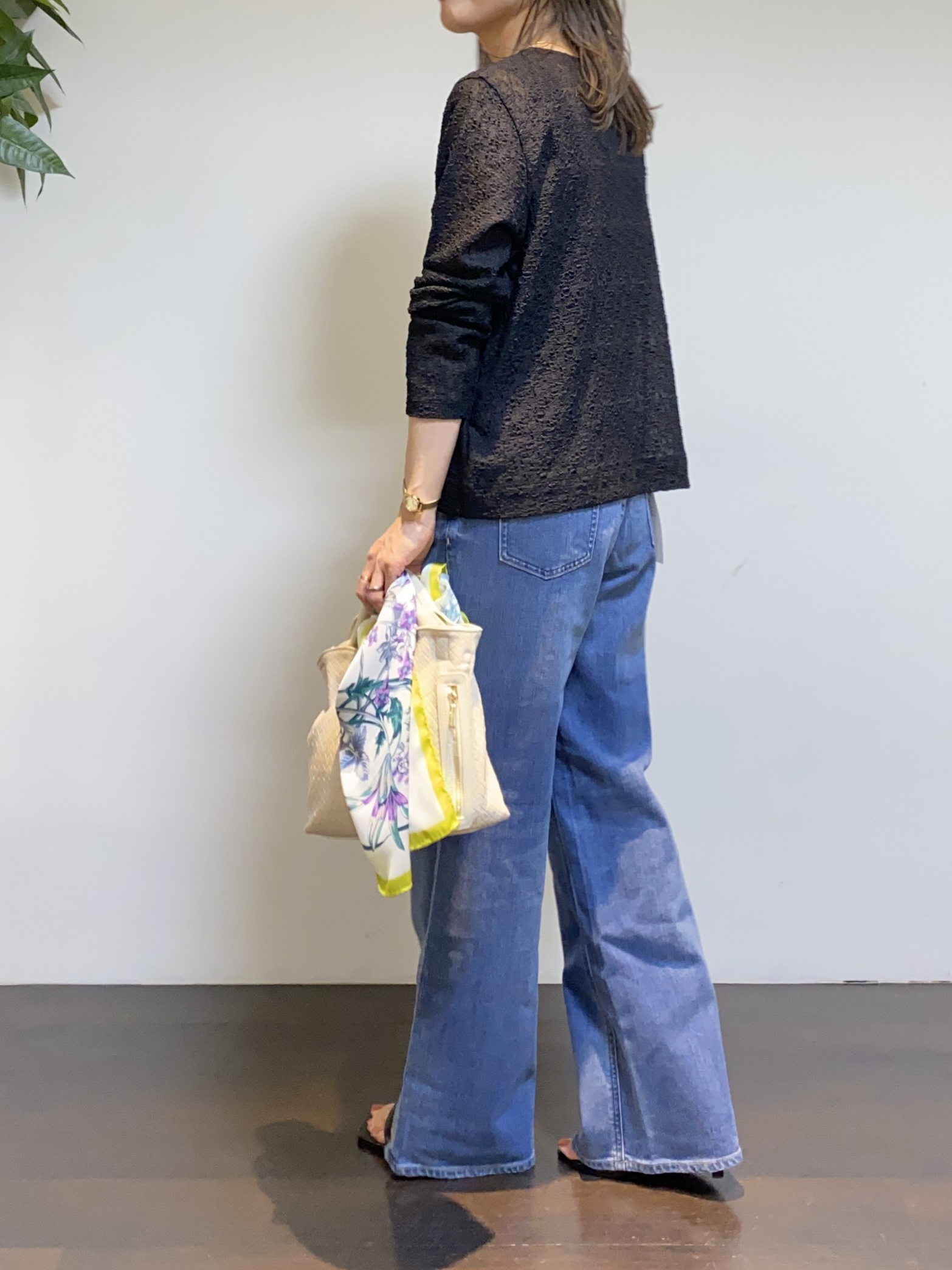 tomoさんの「UNTITLED｜◆【シアー】ストレッチレースカーディガン」を使ったコーディネート