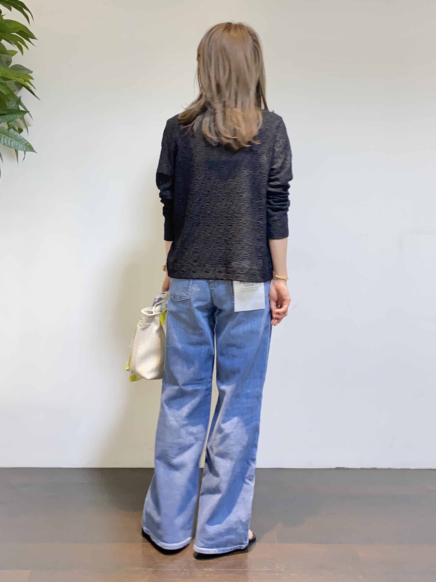tomoさんの「UNTITLED｜◆【シアー】ストレッチレースカーディガン」を使ったコーディネート