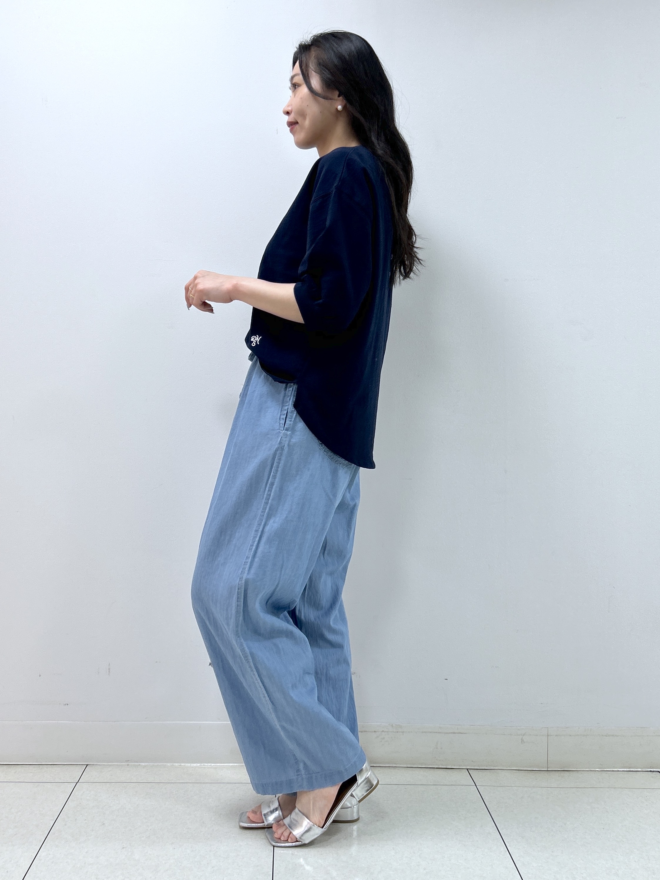 Kaiさんの「Dessin｜【360度可愛い】バックヘンリーカットソー5分袖」を使ったコーディネート