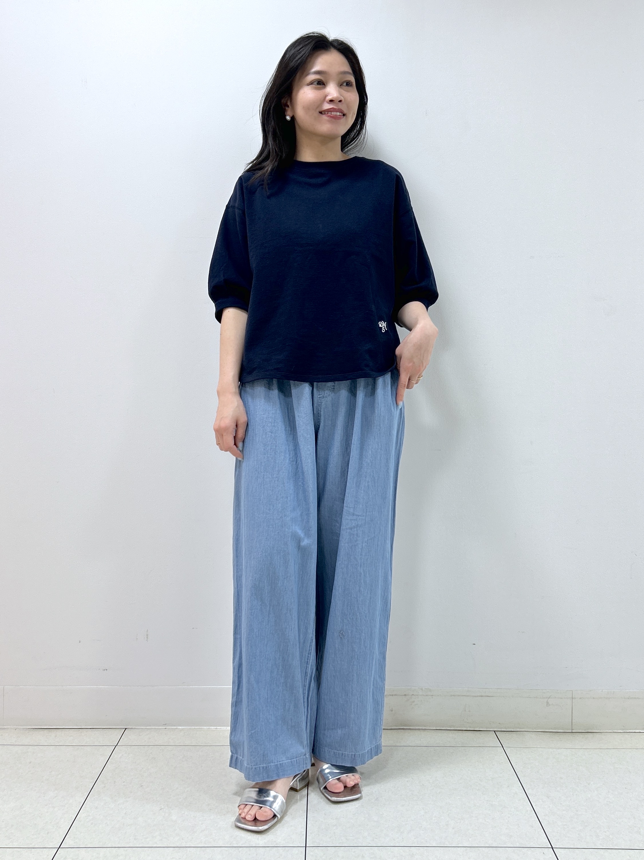 Kaiさんの「Dessin｜【360度可愛い】バックヘンリーカットソー5分袖」を使ったコーディネート