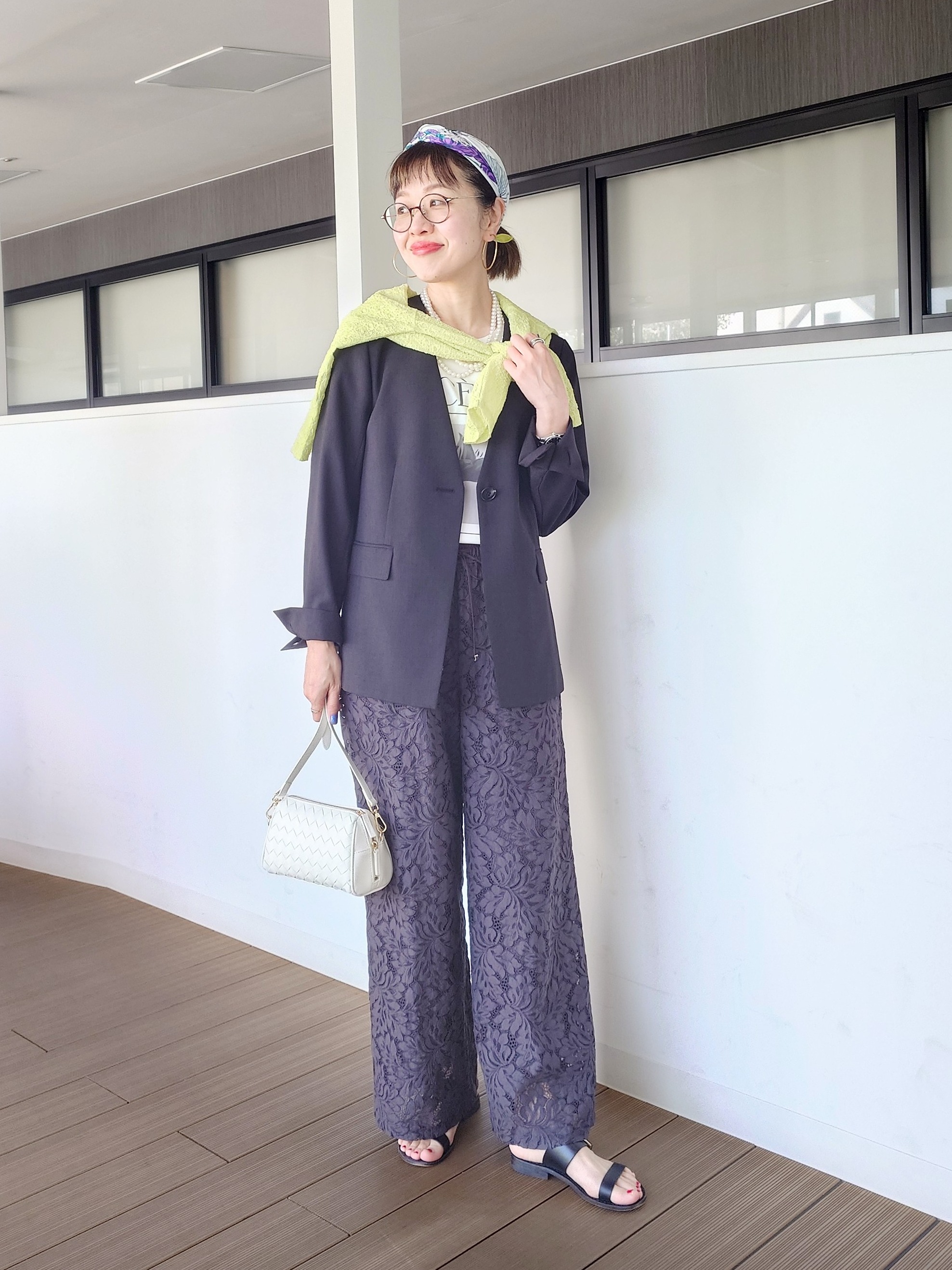 MUTSUKOさんの「UNTITLED｜◆【さらりと快適/セットアップ可/UV/接触冷感】スラブカラーレスジャケット」を使ったコーディネート