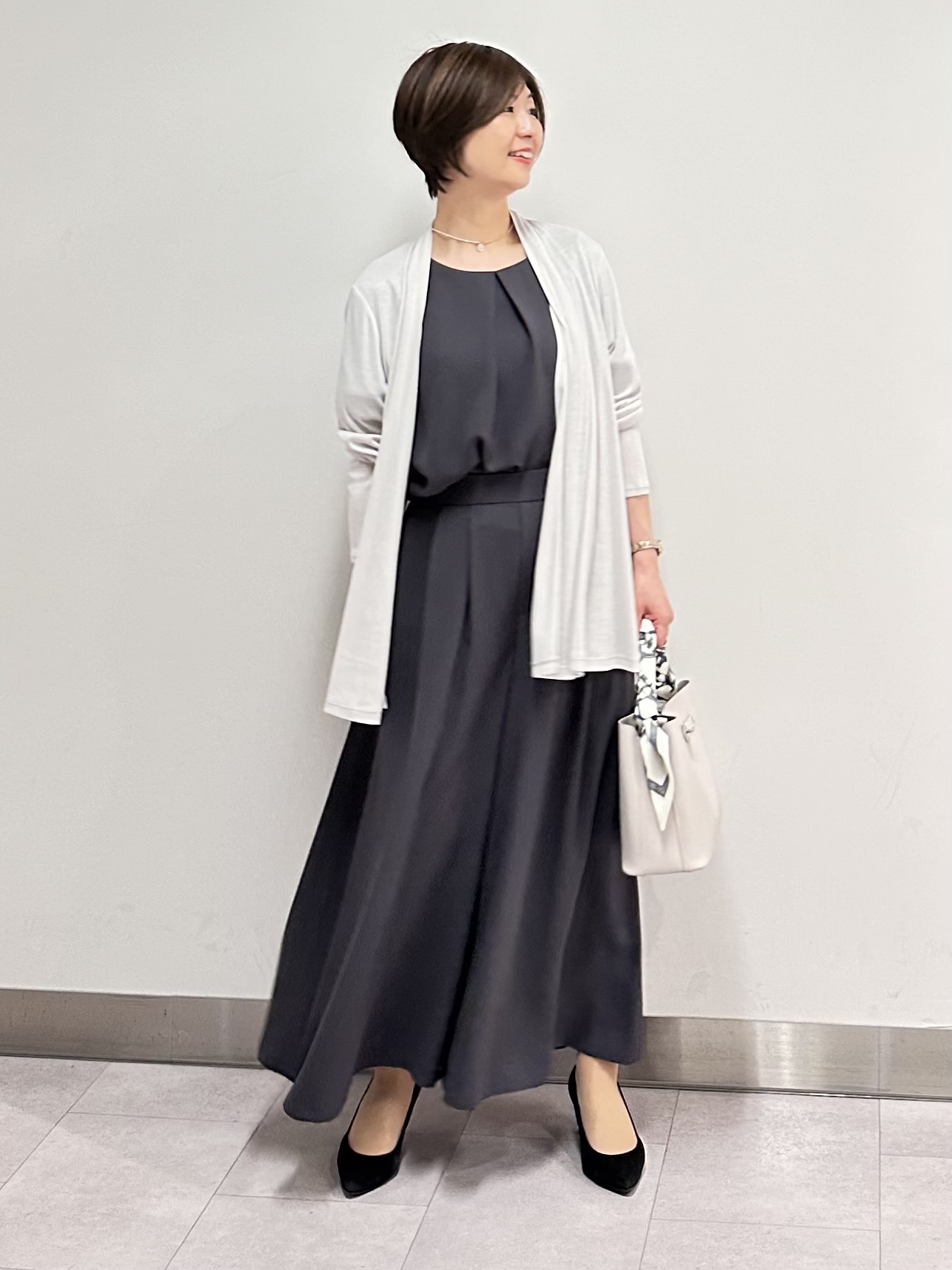 みなこさんの「UNTITLED｜【セットアップ可/UVカット/前後2WAY】リラクシーフレンチスリーブブラウス」を使ったコーディネート