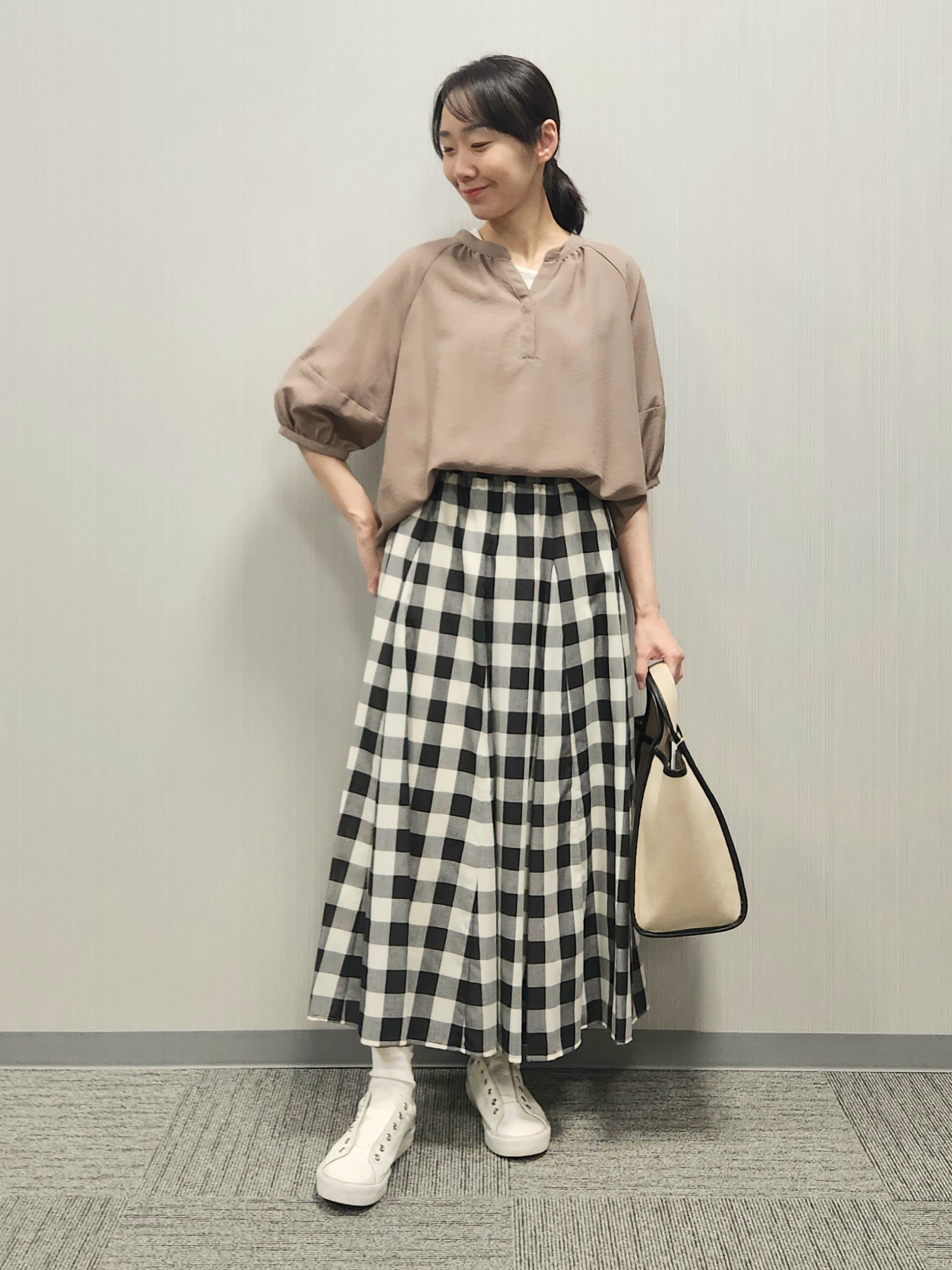 naraさんの「Dessin｜【洗える】スキッパーライトブラウス」を使ったコーディネート