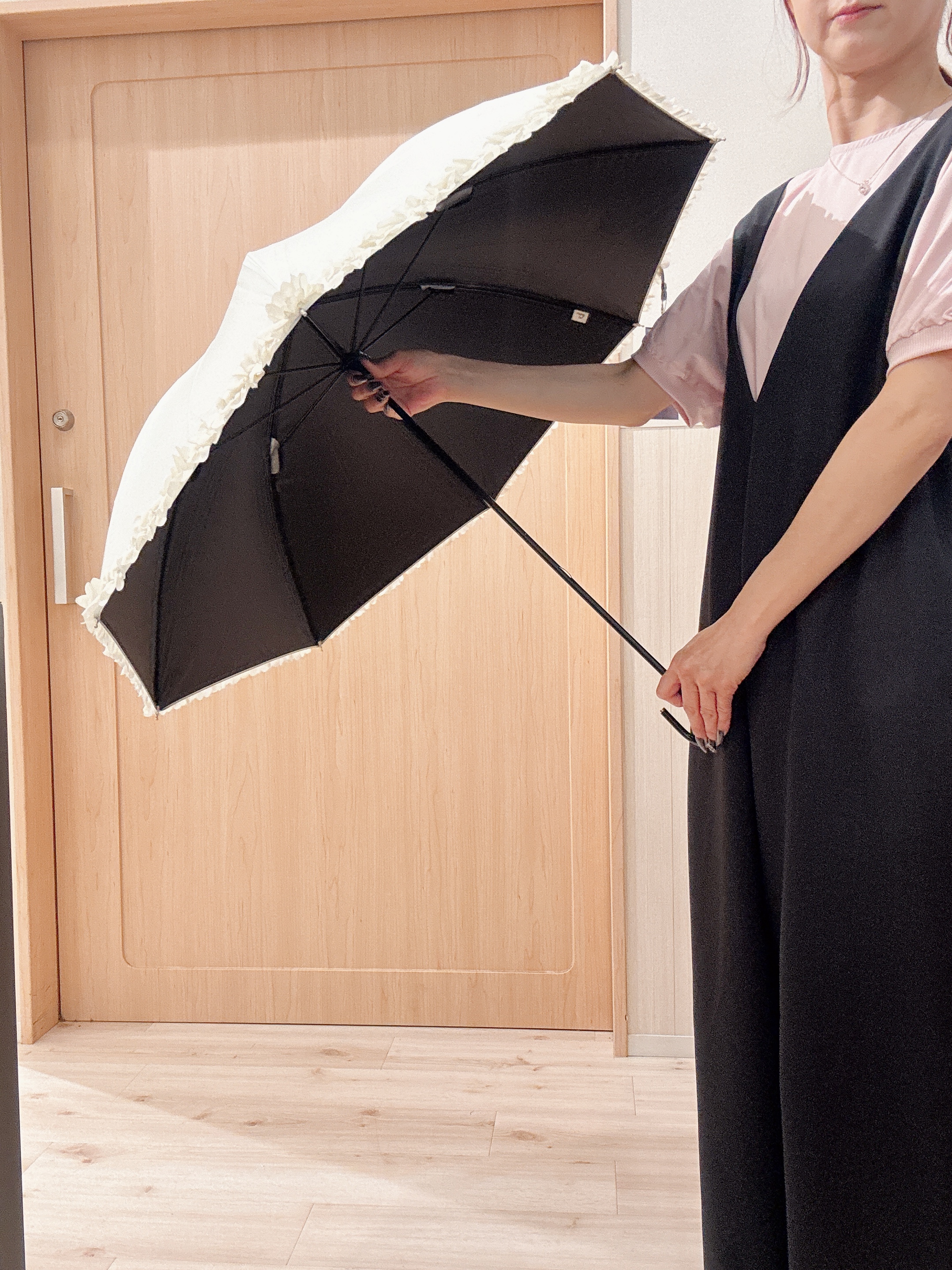 モカさんの「SHOO･LA･RUE｜【洗濯後しわになりにくい/S-LL】ゆったりらくちんきれい見え　シンプルだから使いやすい 大人のオー」を使ったコーディネート