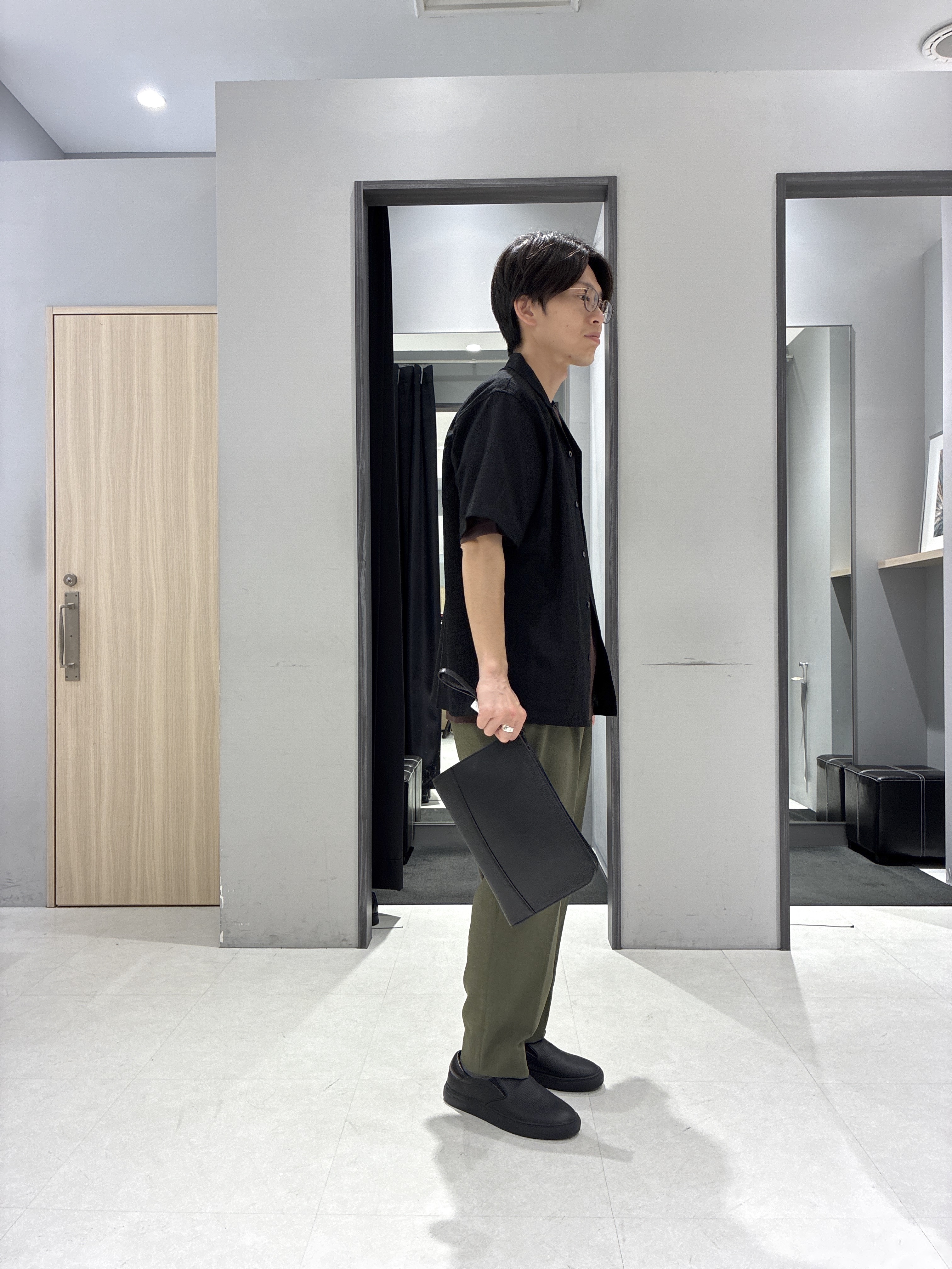 わいずみさんの「TAKEO KIKUCHI｜【通気性】トリコットサッカー オープンカラー シャツ」を使ったコーディネート
