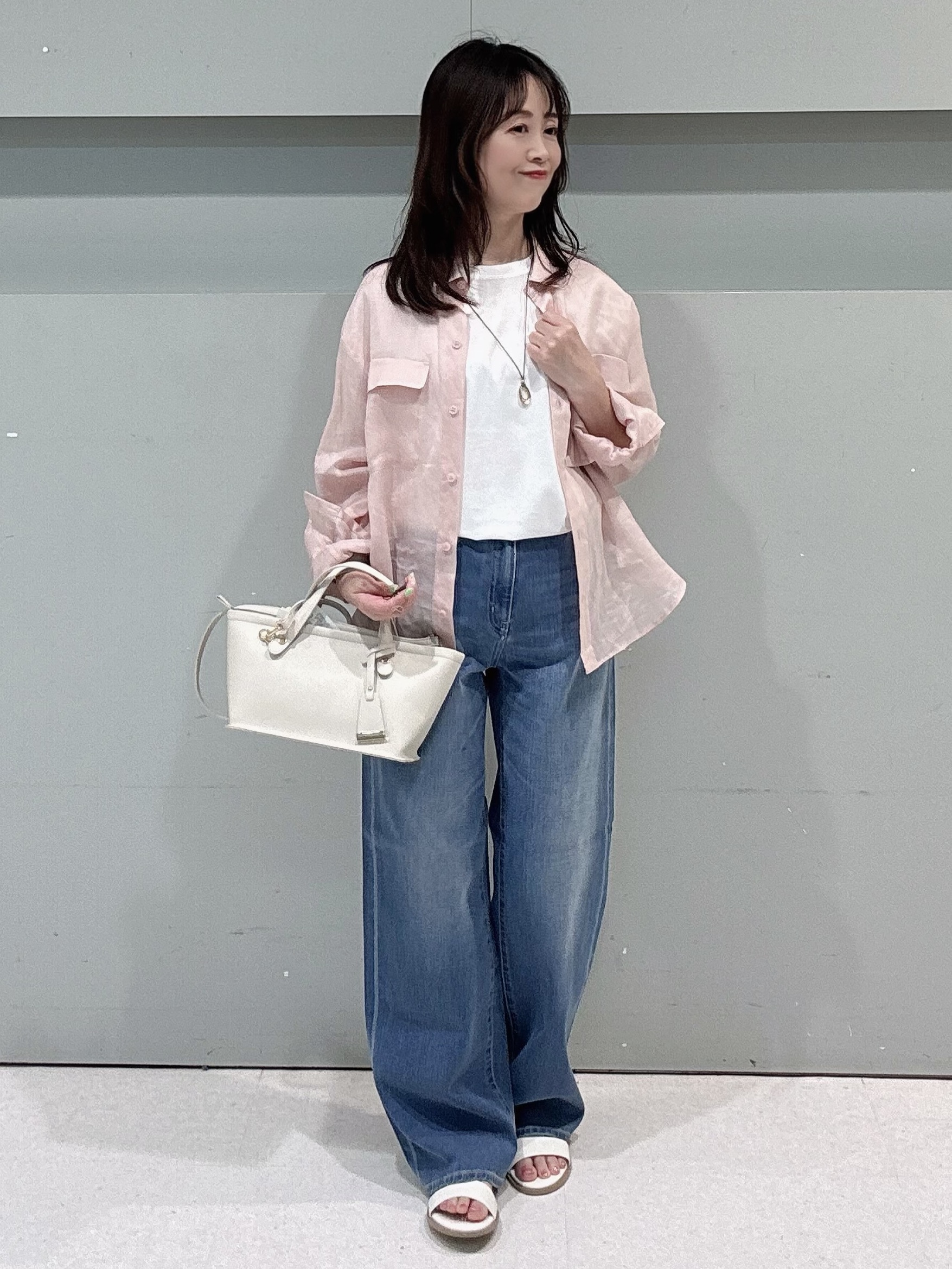 makiさんの「UNTITLED｜【接触冷感】ドライタッチシャツ」を使ったコーディネート