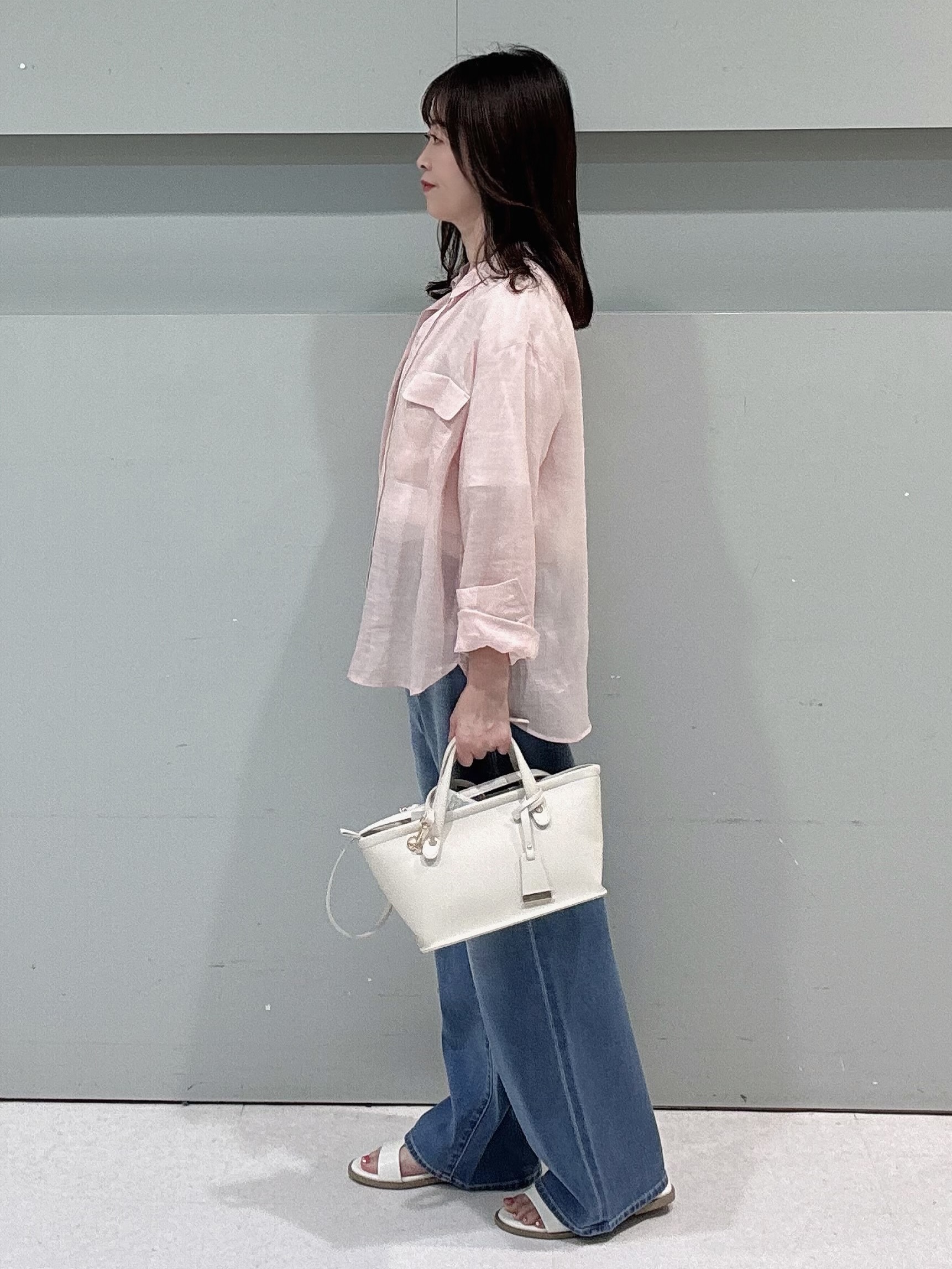 makiさんの「UNTITLED｜【接触冷感】ドライタッチシャツ」を使ったコーディネート
