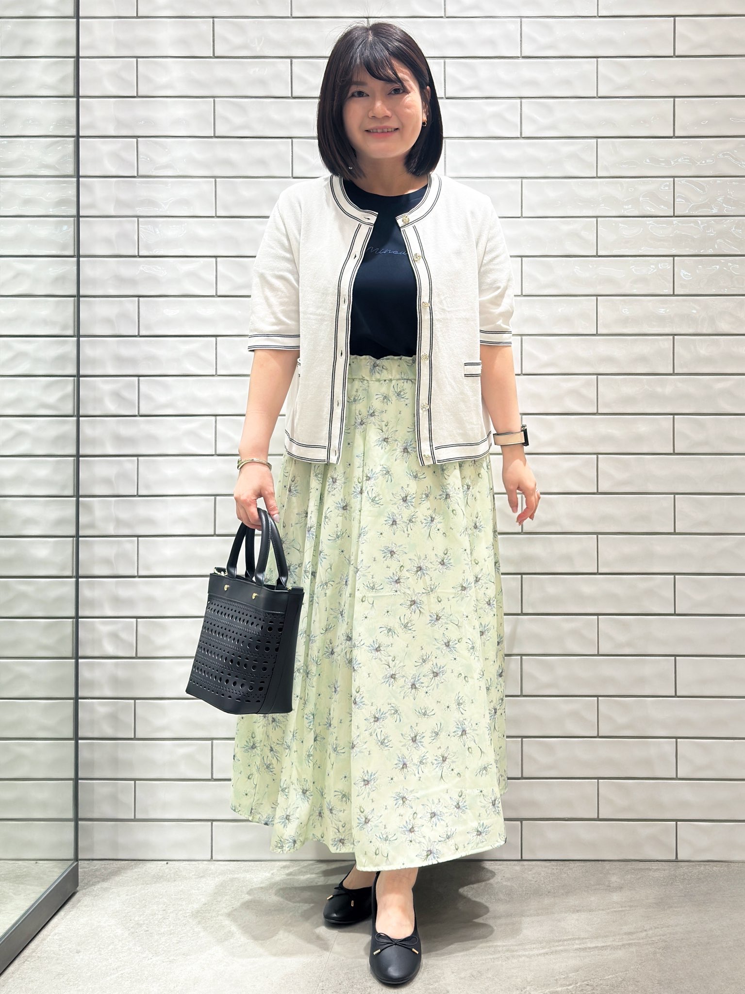 Minさんの「OPAQUE.CLIP｜【UVケア／接触冷感】フロントロゴ刺繍Tシャツ《洗濯機OK／S-3L／7col》」を使ったコーディネート
