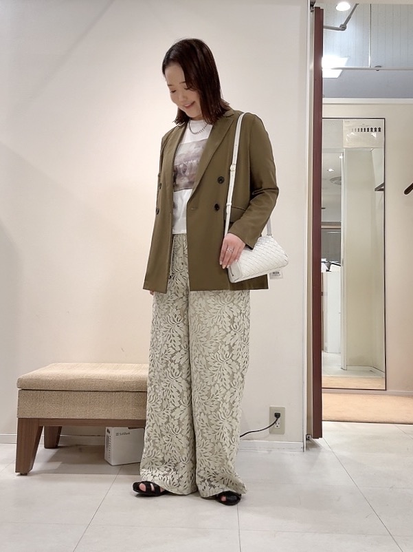 YUIさんの「UNTITLED｜◆【セットアップ可/接触冷感/通気性】ドライシアーダブルジャケット」を使ったコーディネート