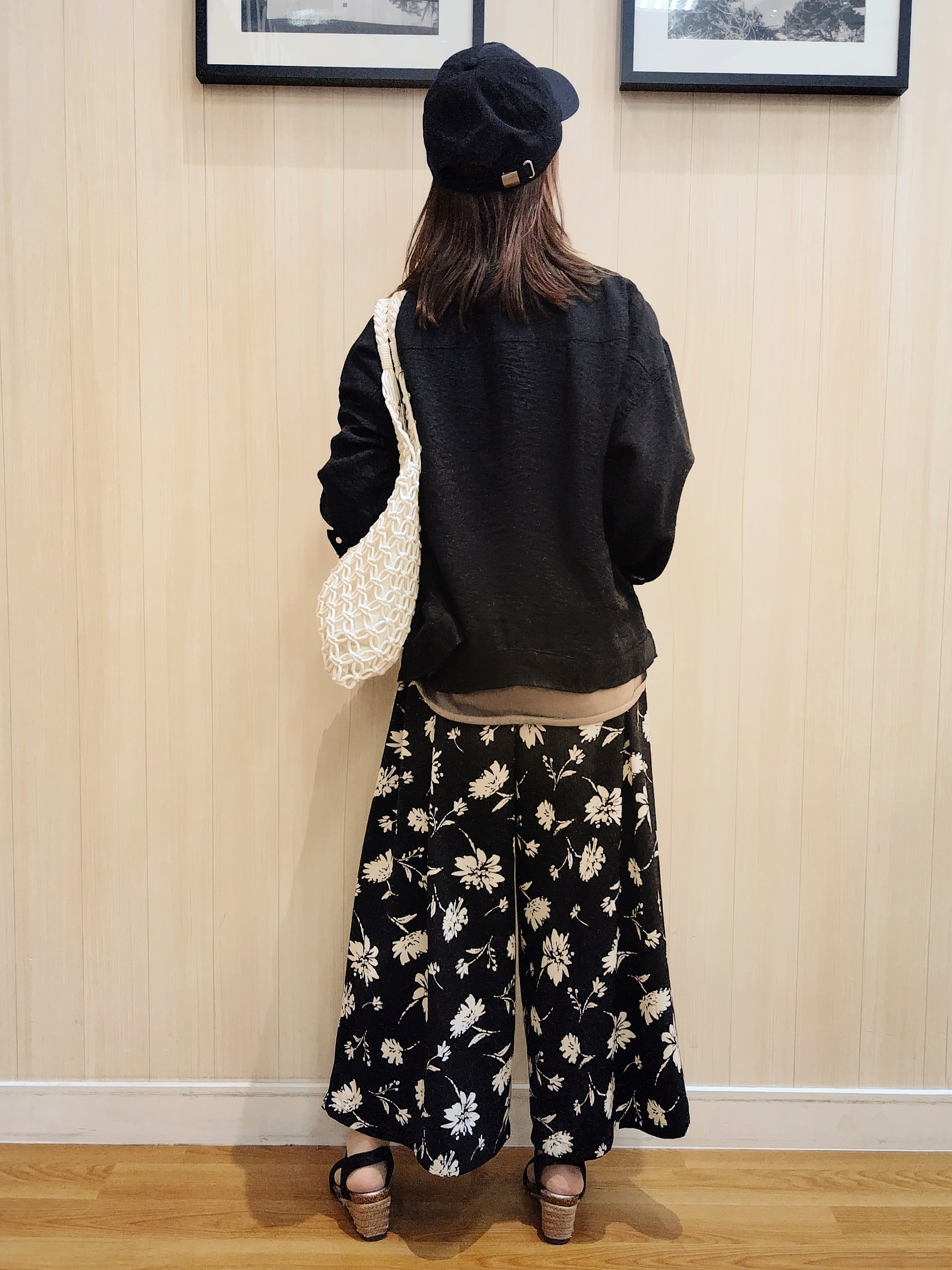 yseさんの「SHOO･LA･RUE｜【洗濯機可/S-LL】Gジャン風シアーシャツジャケット」を使ったコーディネート
