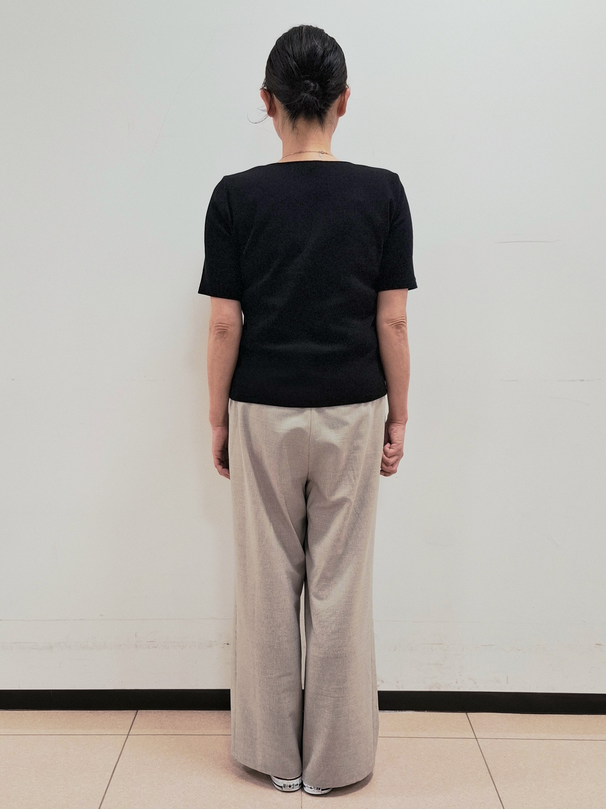ねぎさんの「UNTITLED｜【シワになりにくい/セットアップ可/接触冷感】ハーフスリーブジャケット」を使ったコーディネート